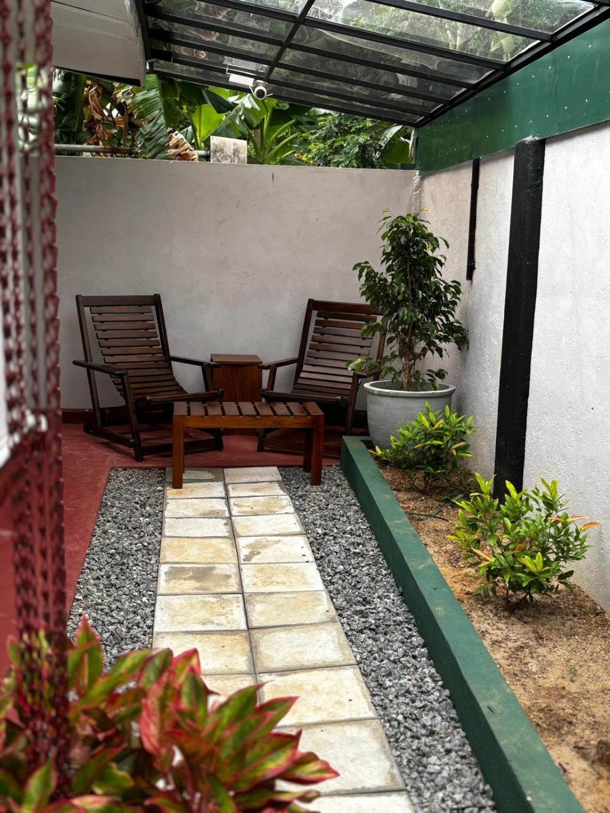 Palmwood Cottages