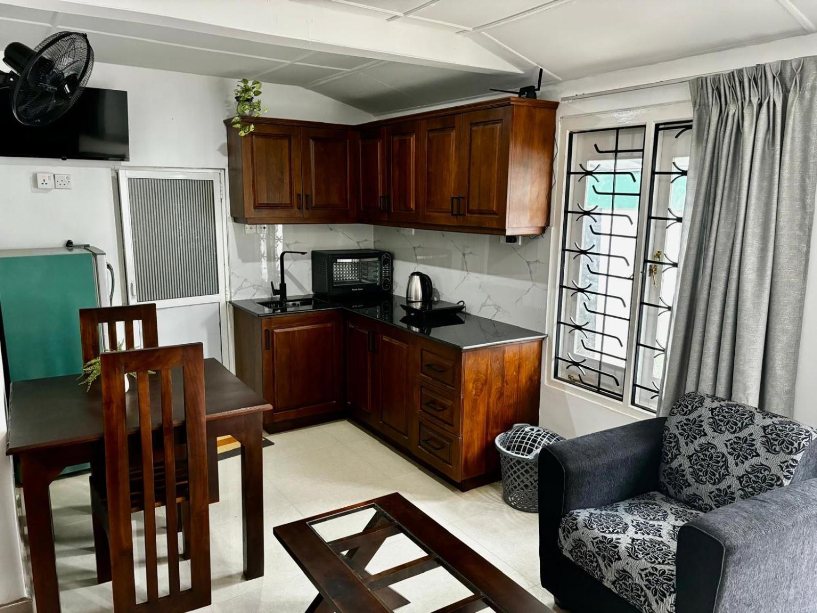 Palmwood Cottages