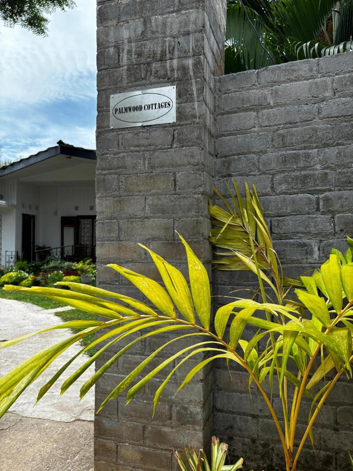 Palmwood Cottages
