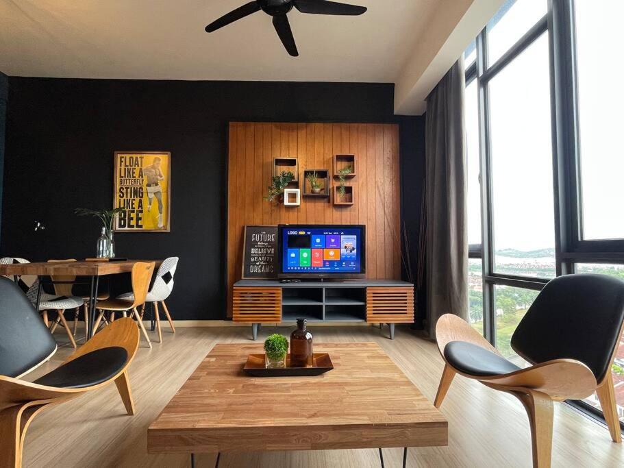 Cube8teen Condo Austin Johor Bahru