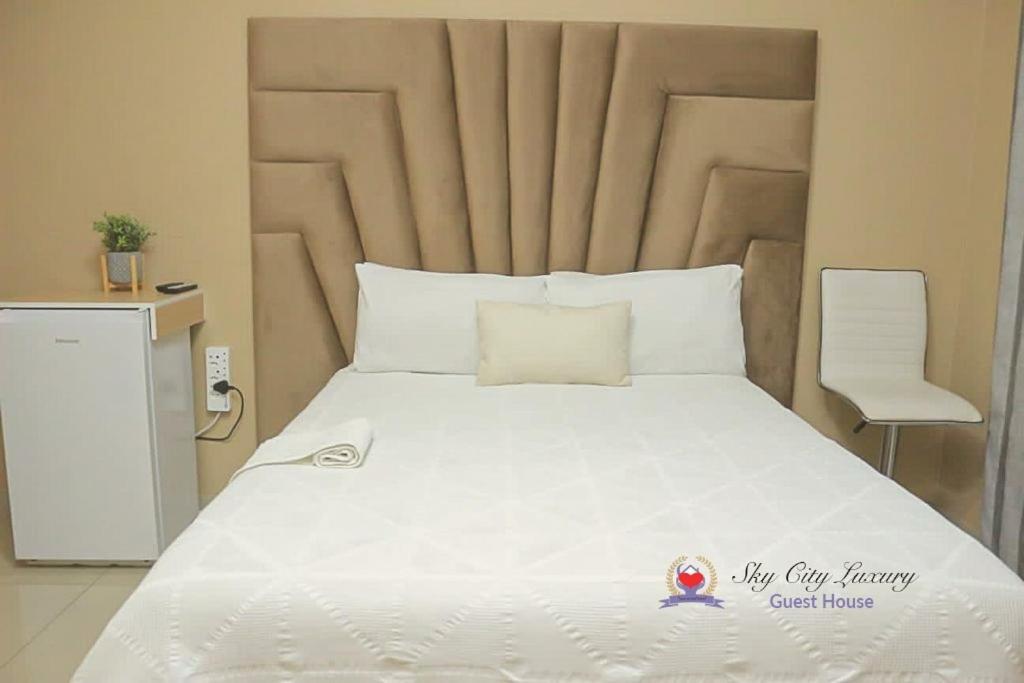 Sky city luxury guest house view 5