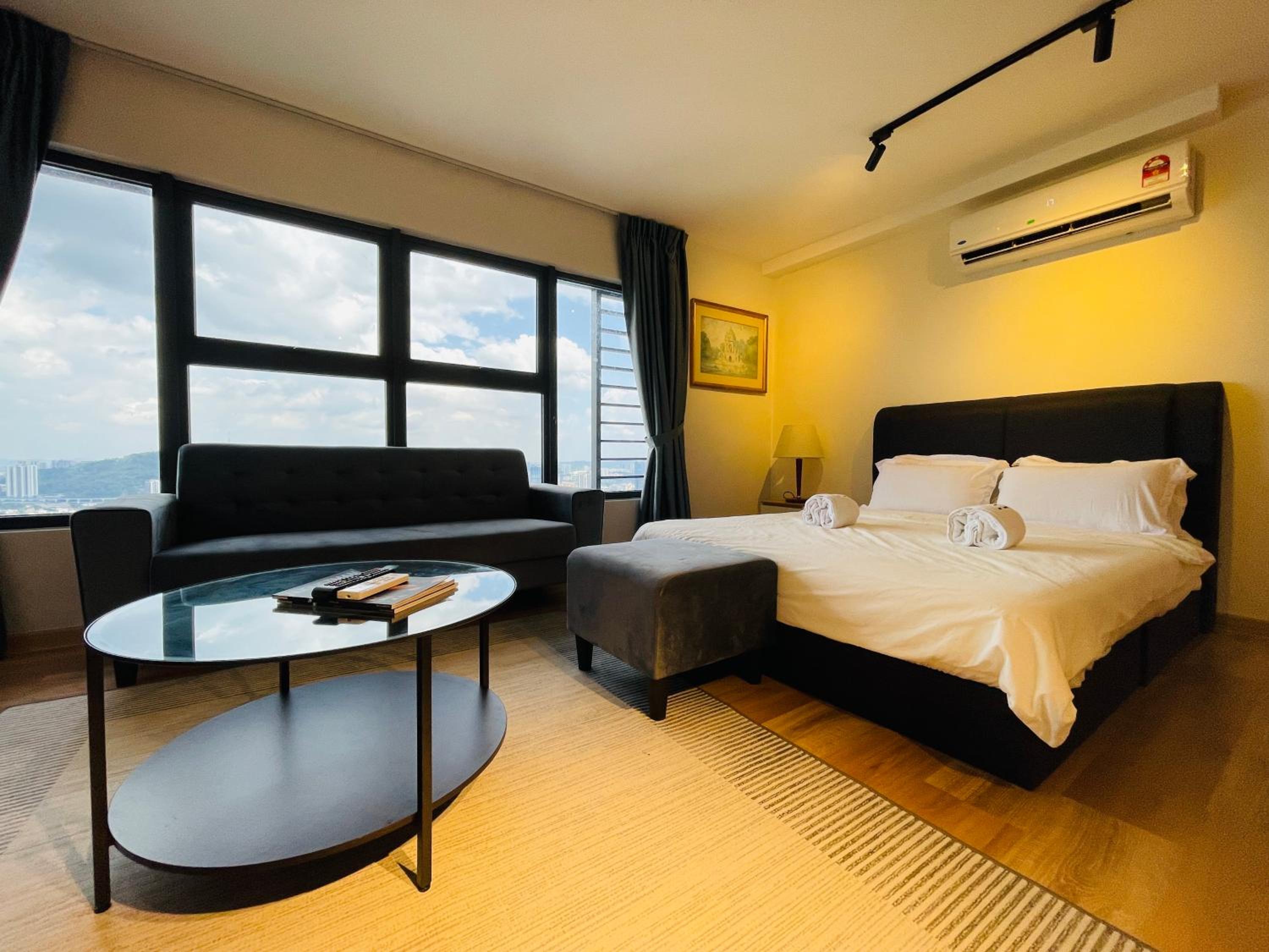 Arte Cheras Duplex by DeUrban
