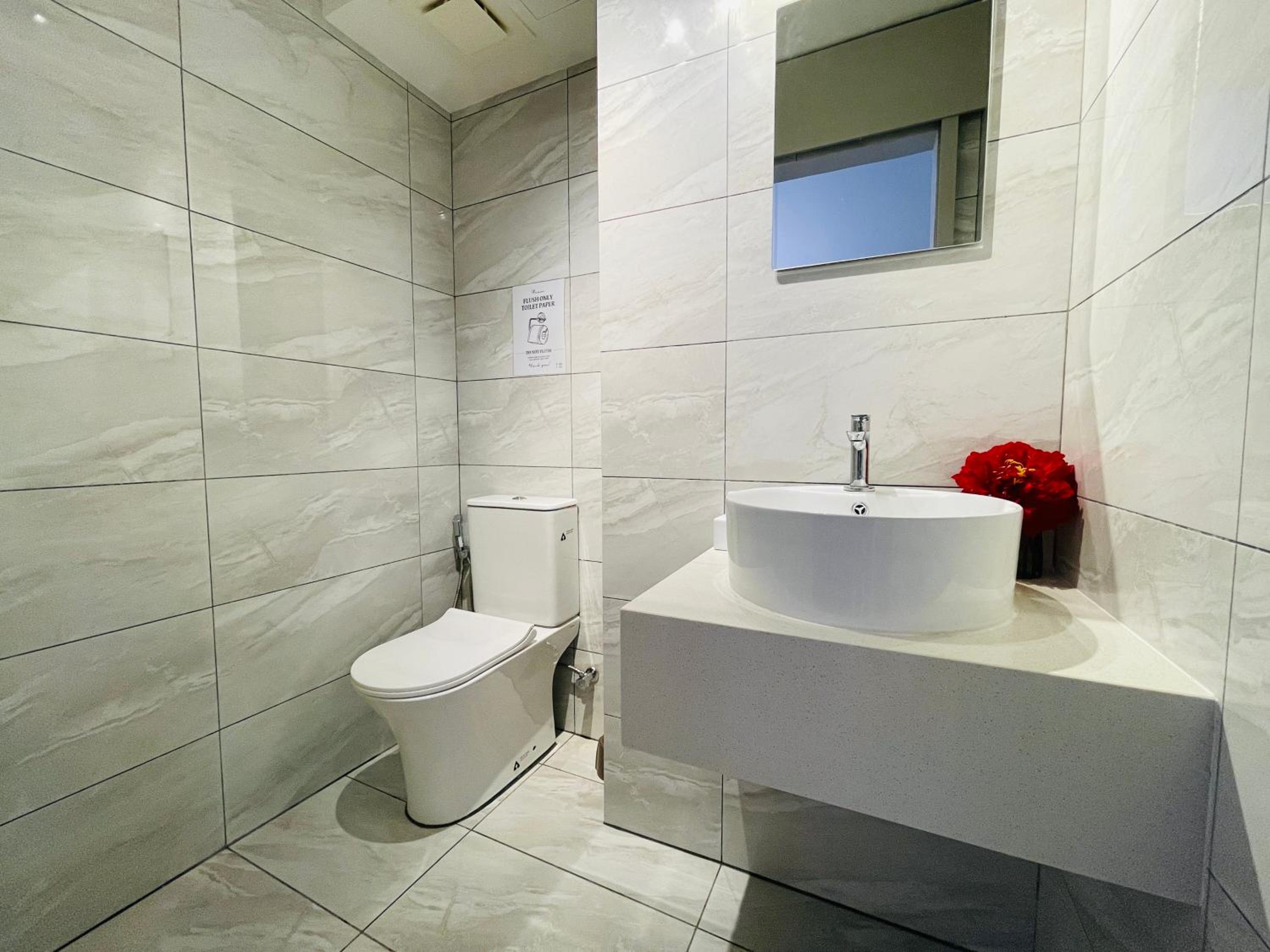Arte Cheras Duplex by DeUrban