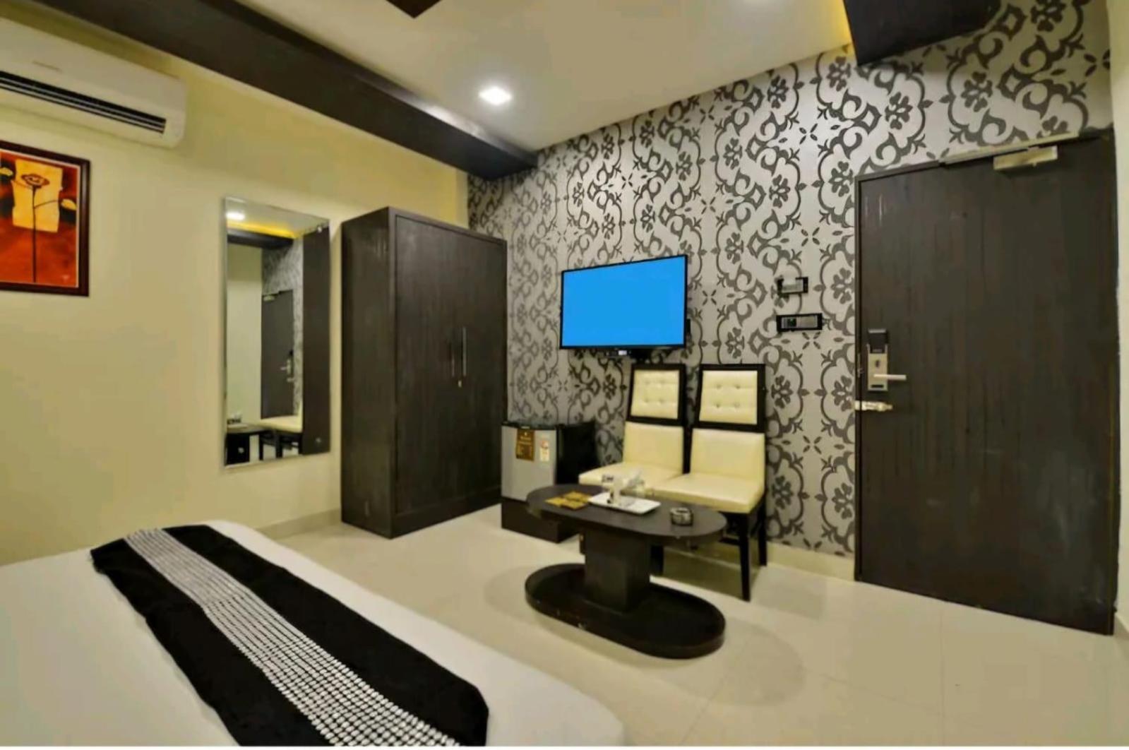 TheJewelHotel