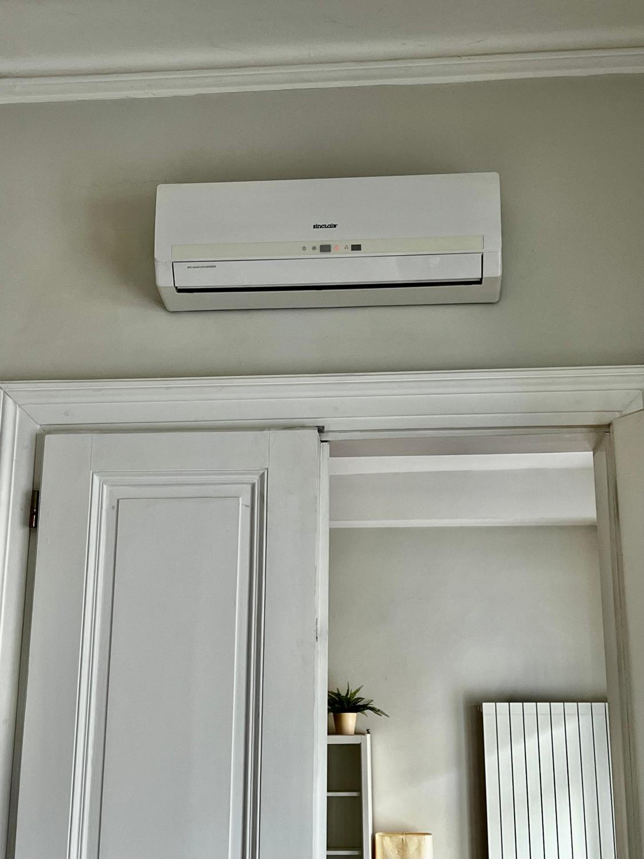 DOMIRA Four Reasons apartment