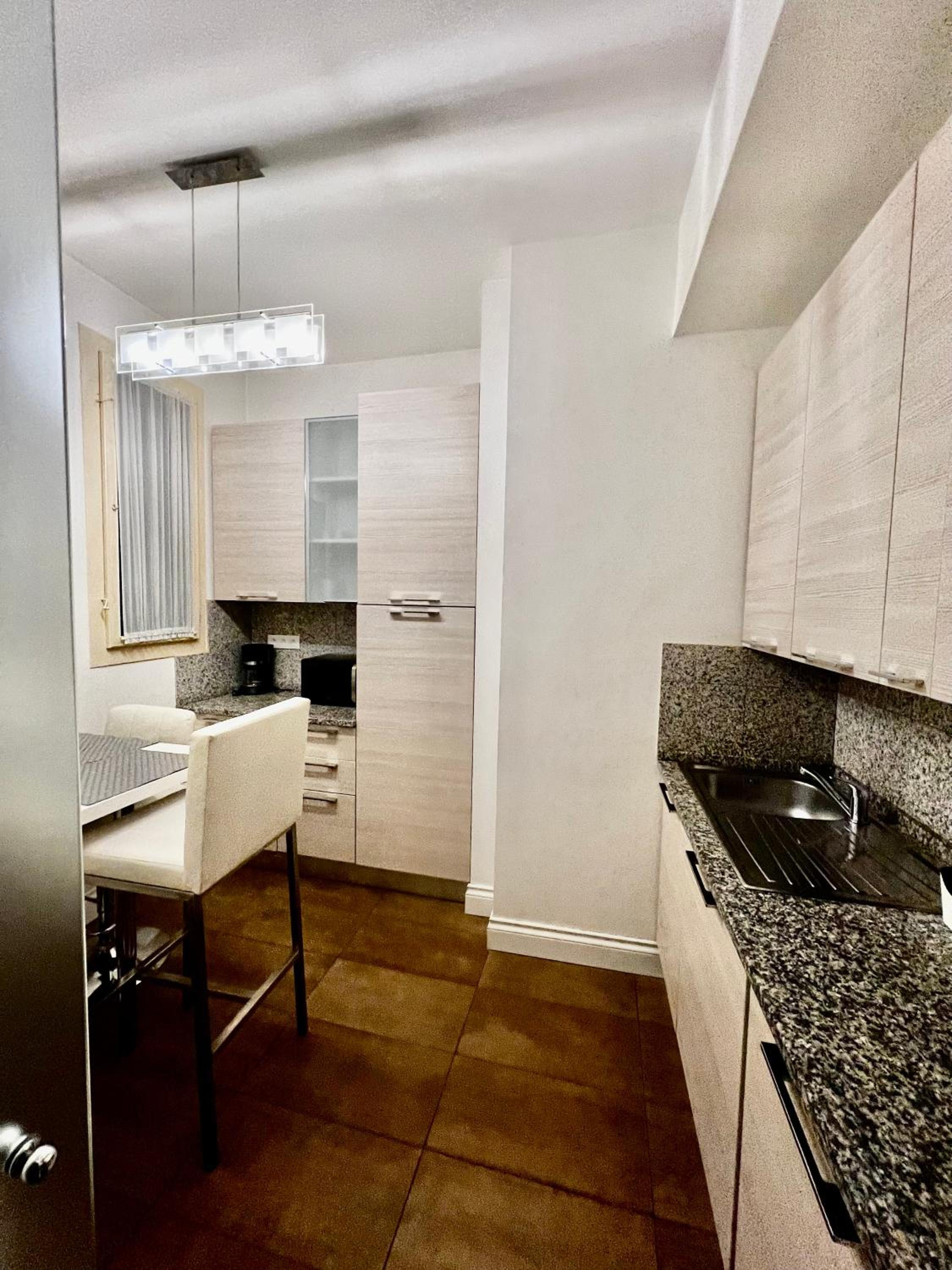 DOMIRA Four Reasons apartment