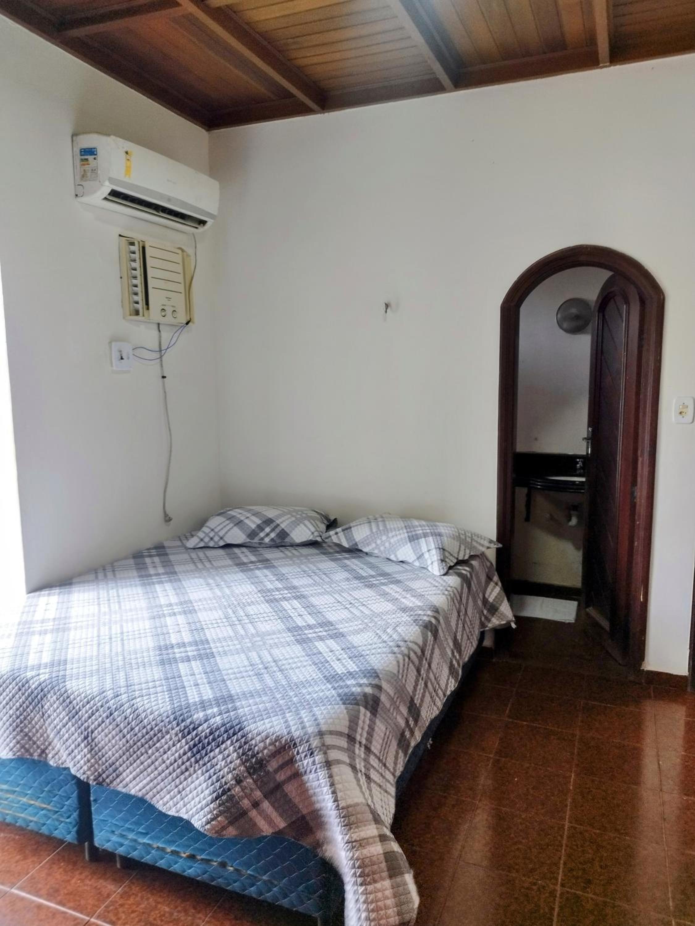 Casa com Piscina Grande em Salinas