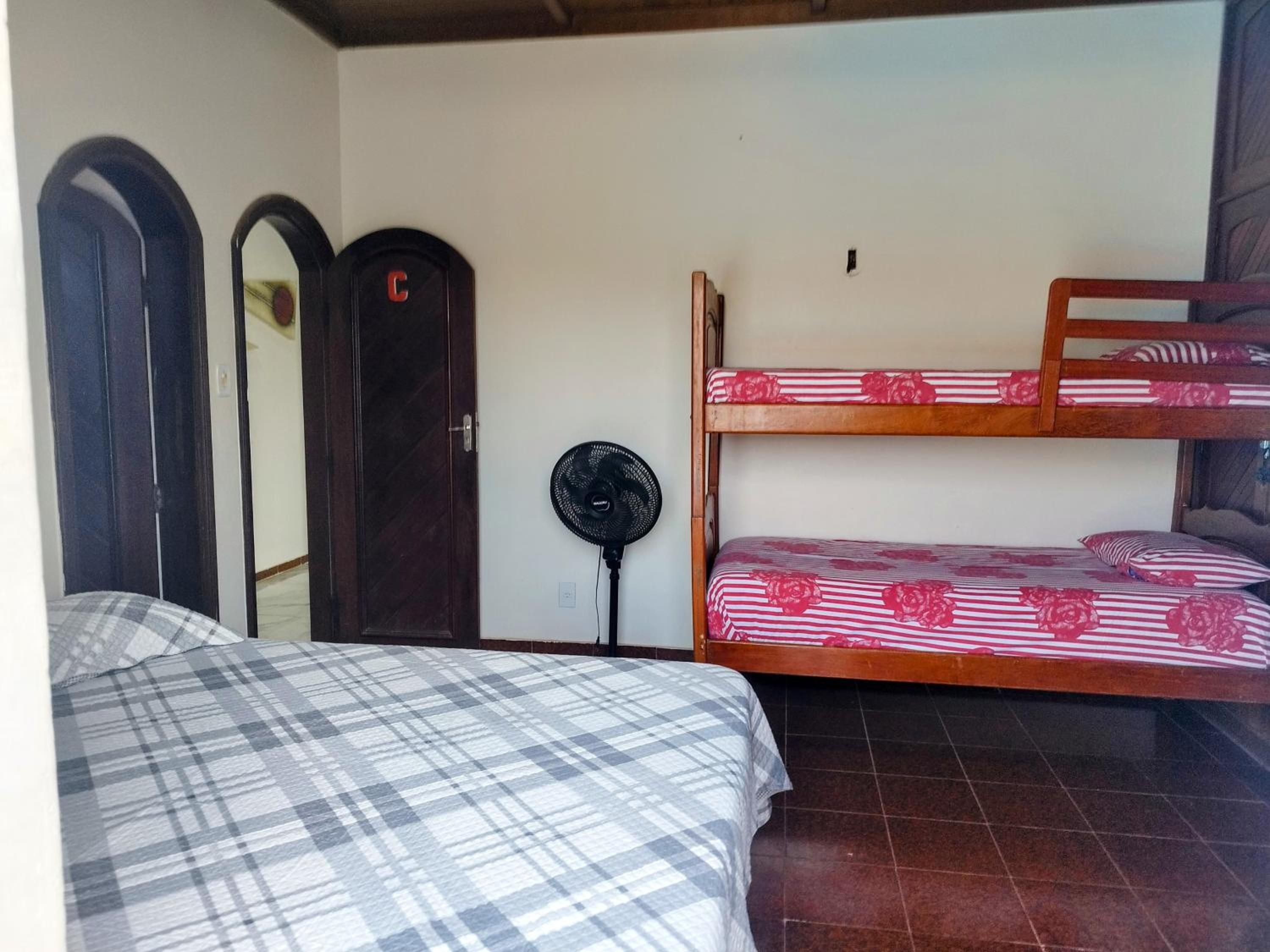 Casa com Piscina Grande em Salinas