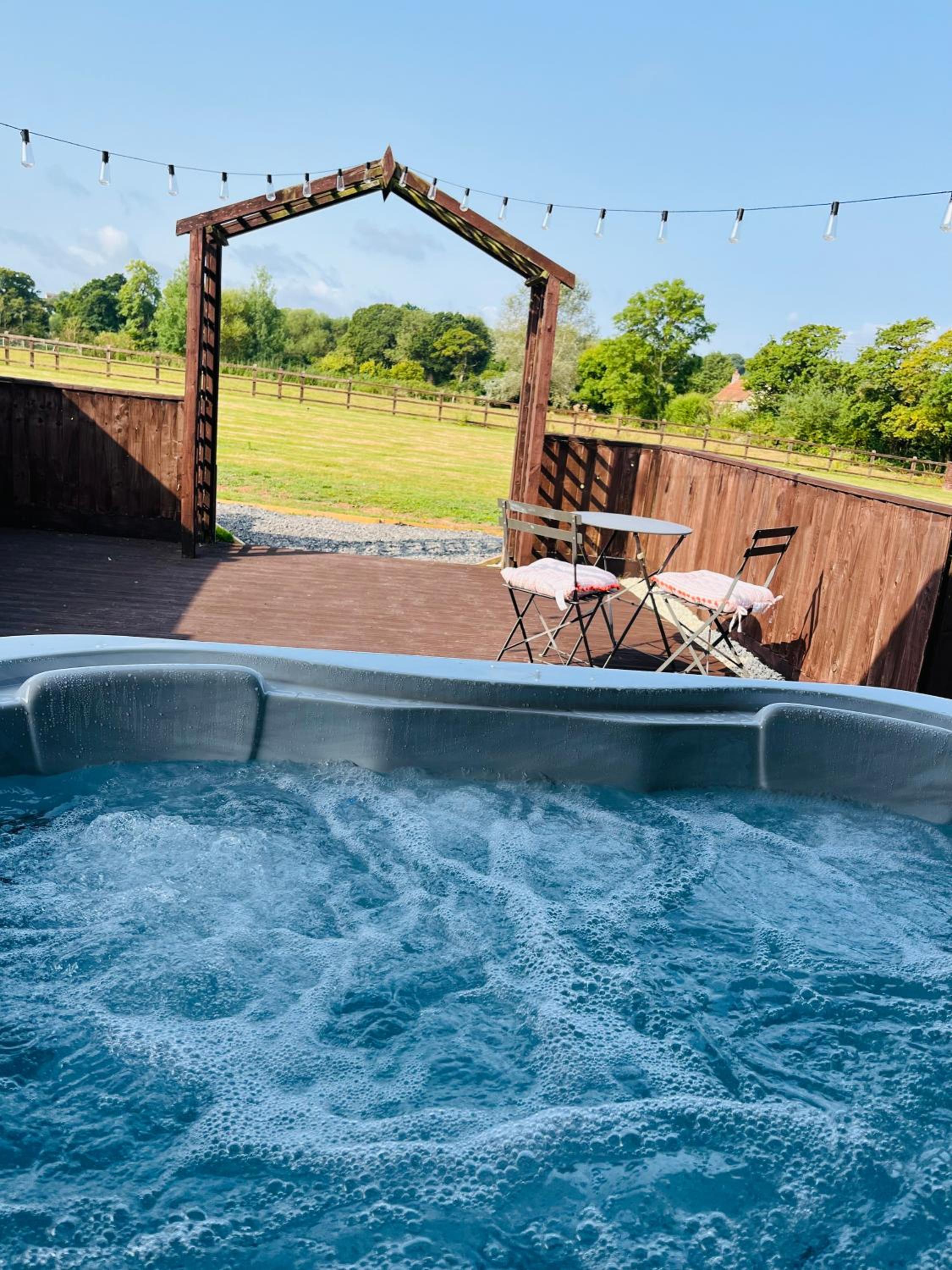 Hotel The Burds Nest - Image 1