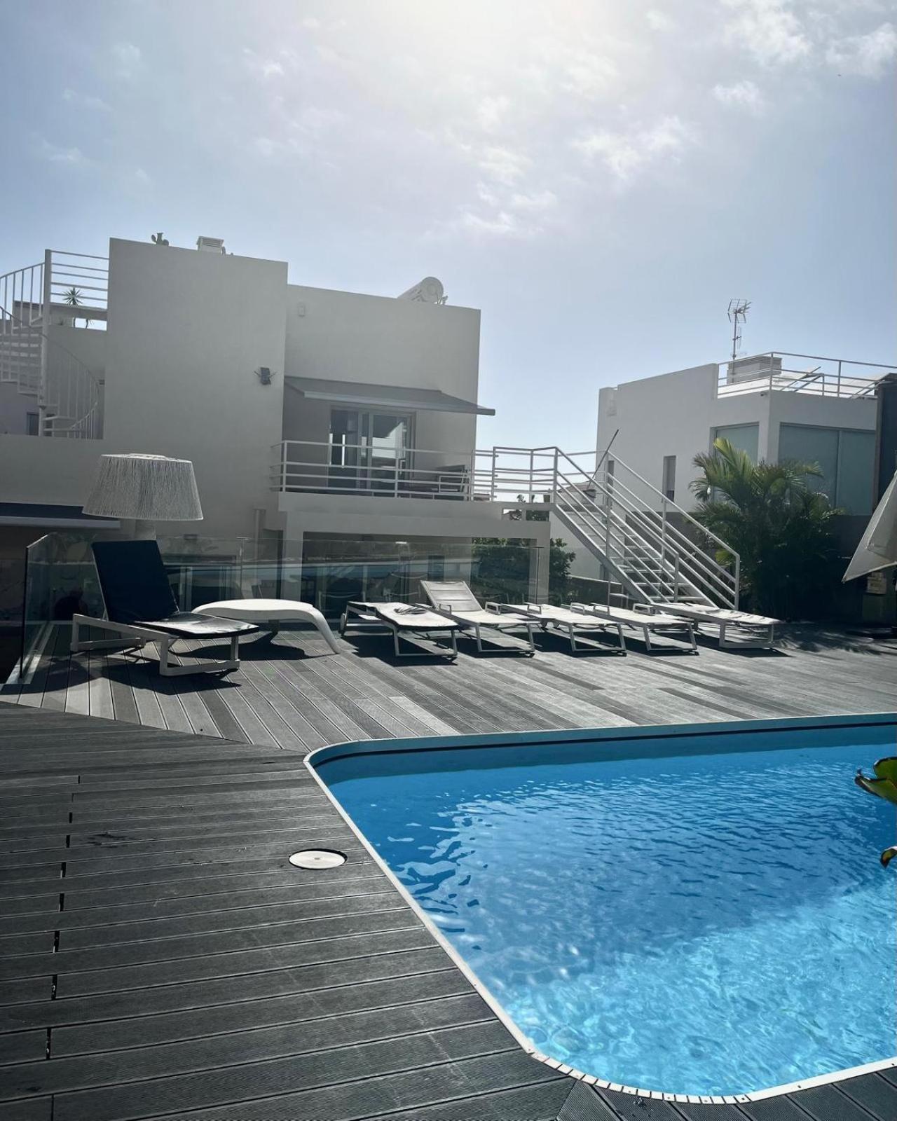 Villa Collection Madroñal - Heated Pool BBQ XBox view 2