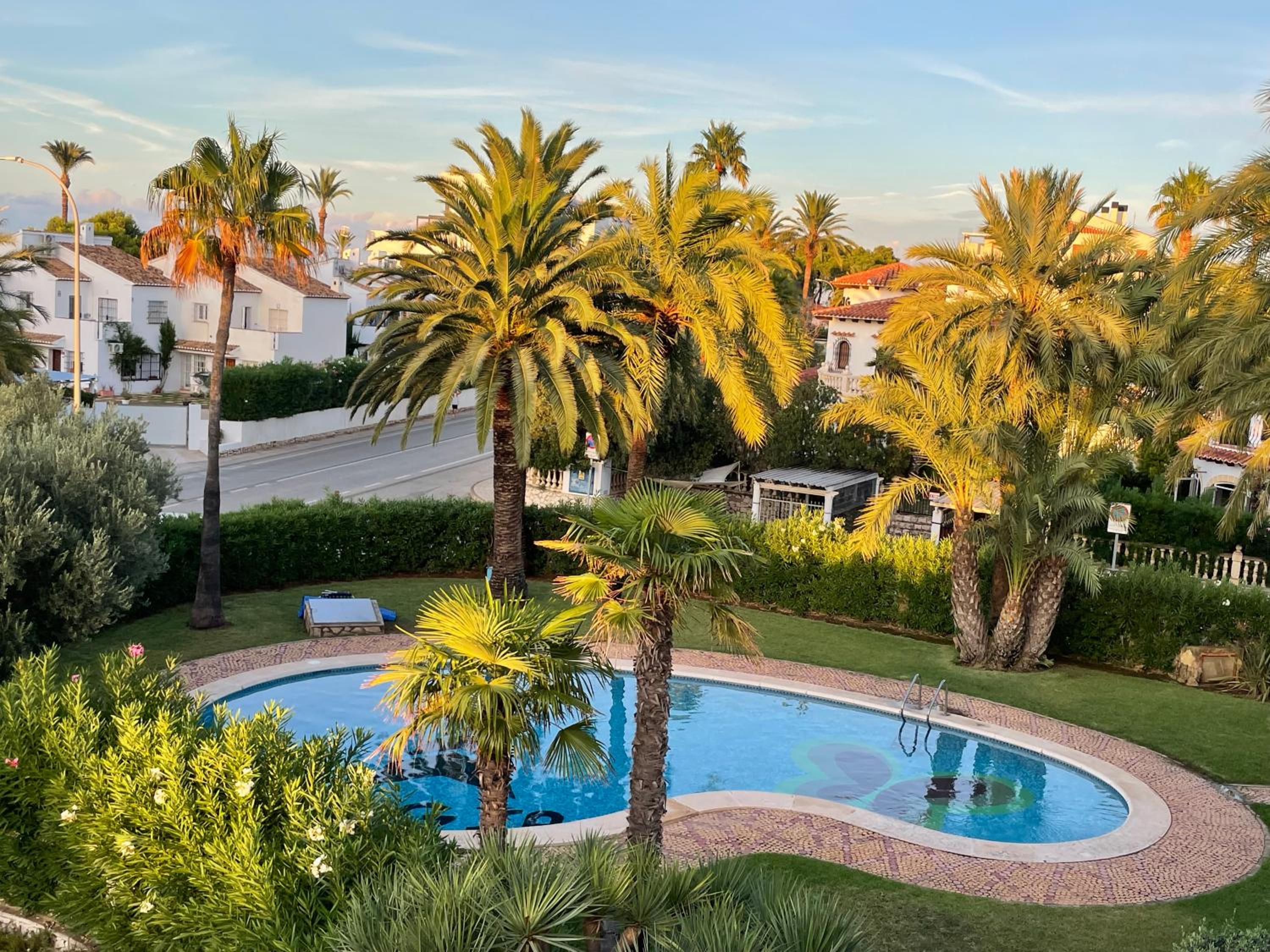 Marina Lodge