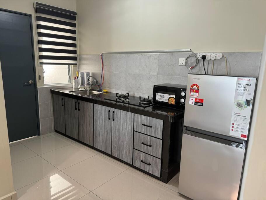 feelslikehome Paloh Residence Ipoh-for 4 to 6pax photo 3