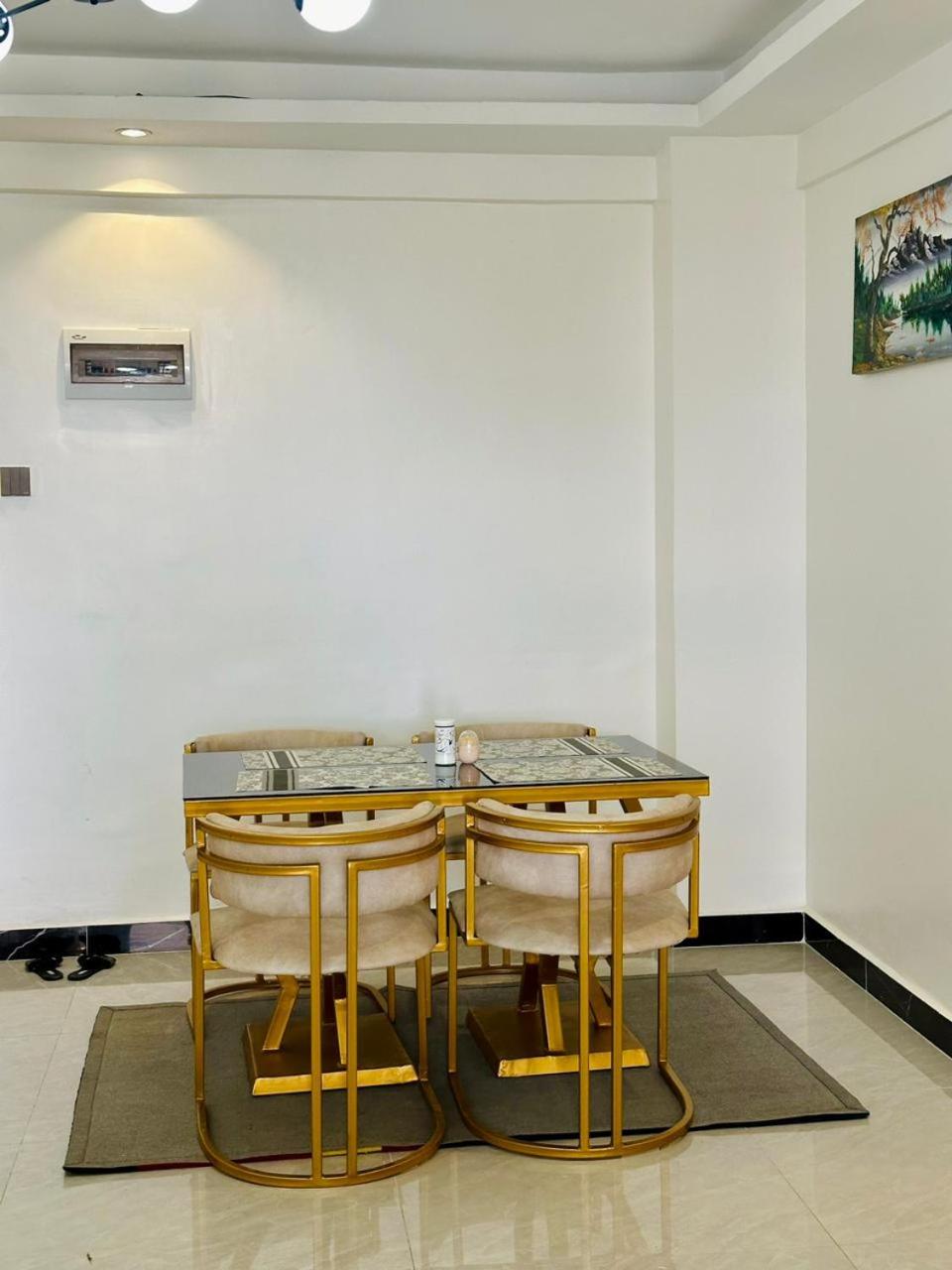Kindaruma Road Apartment