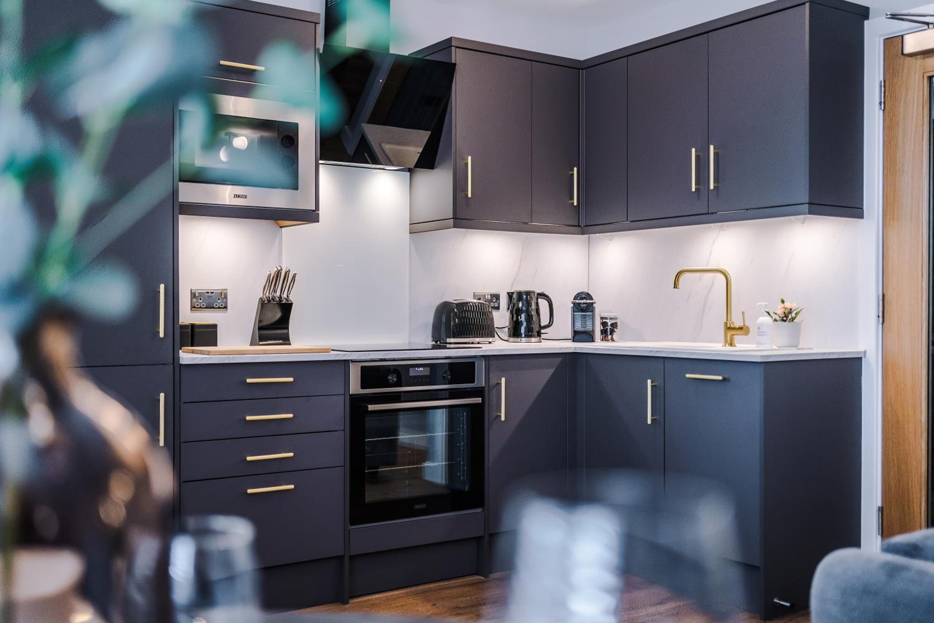 Harrogate House Apt 5 - Central Location view 2