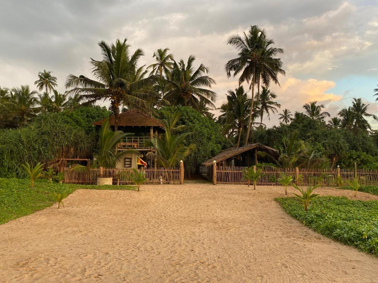Perfect Match Beach Residence