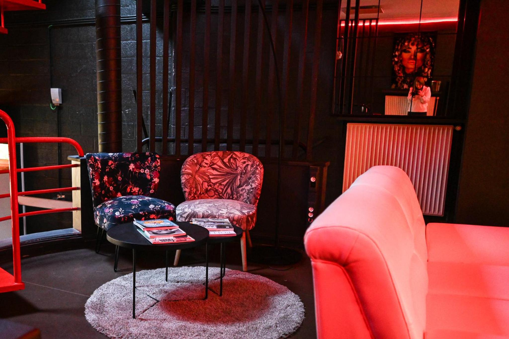 lounge