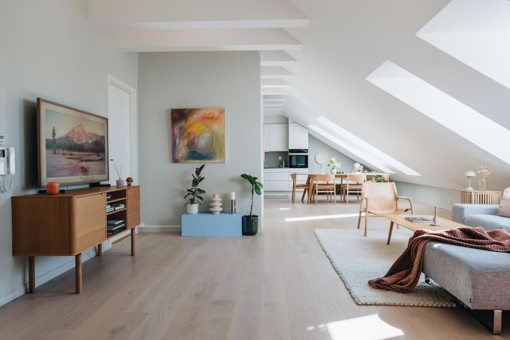 Beautiful penthouse with an ocean view in Bergen view 3