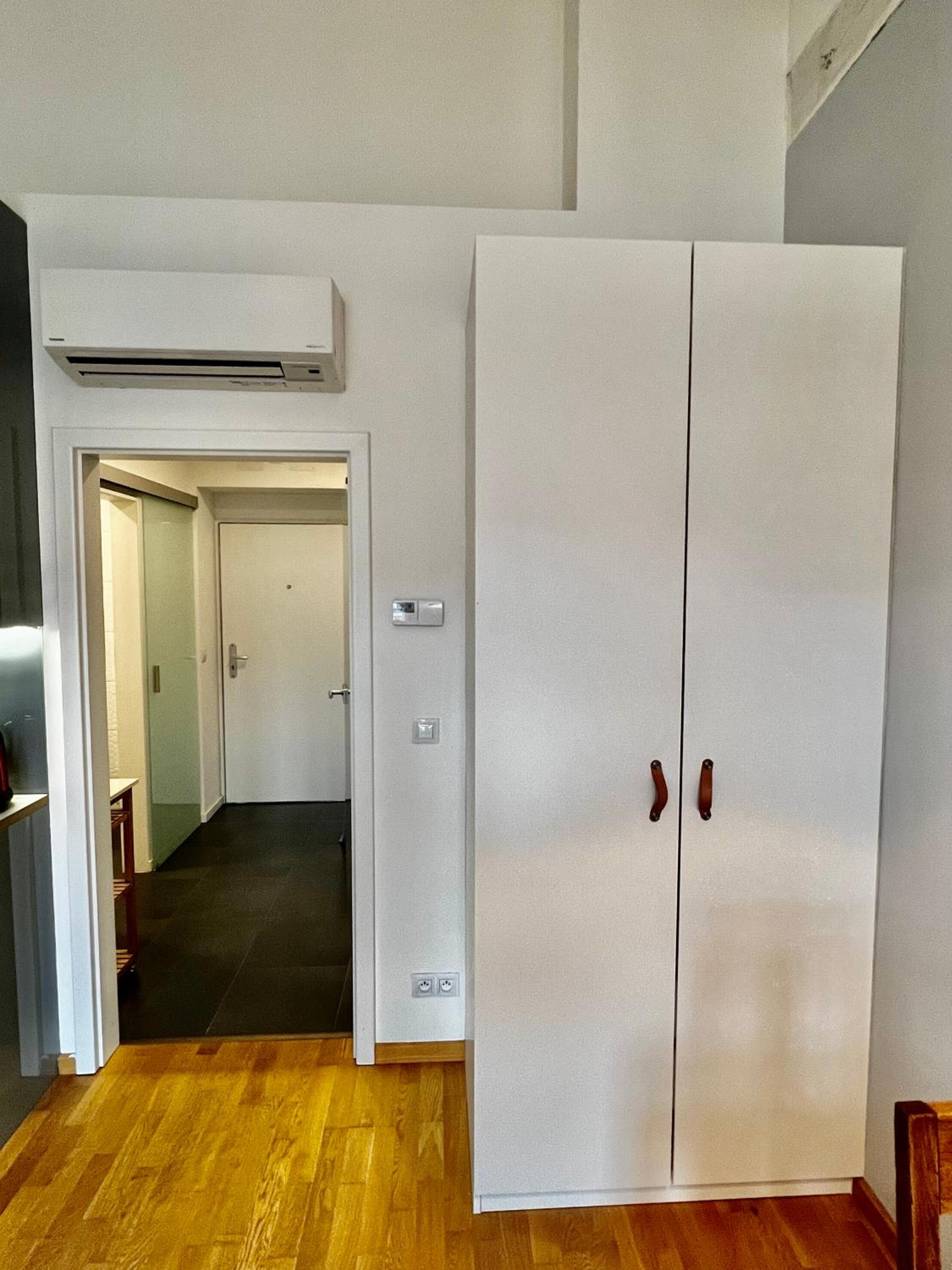 DOMIRA Riverside apartment