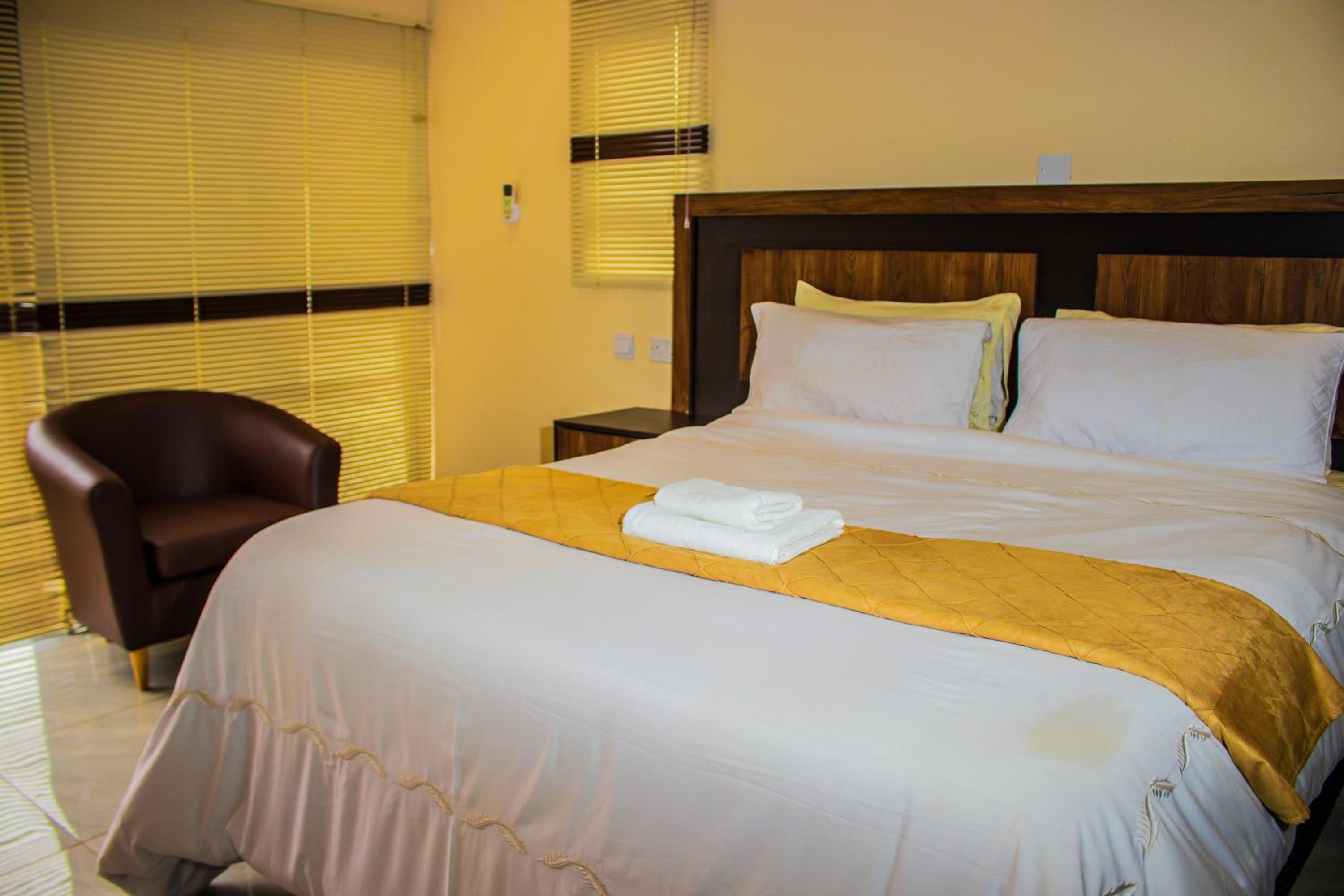 Fidelity Lodgings