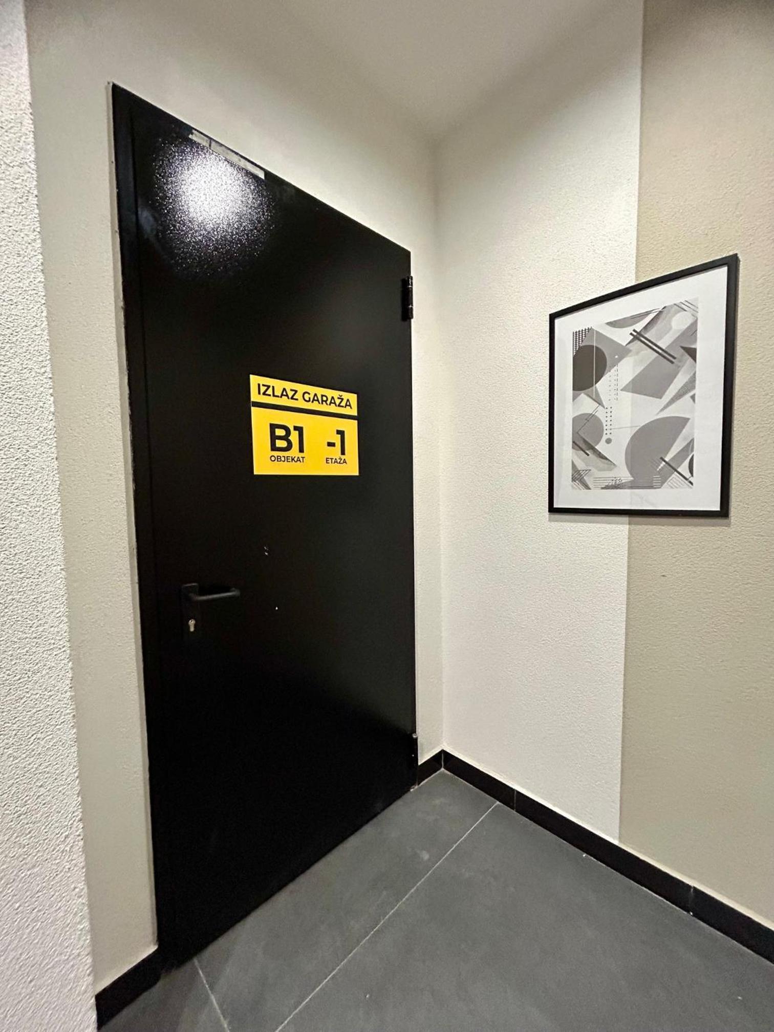 Apartman Avenija Sarajevo - Free Garage