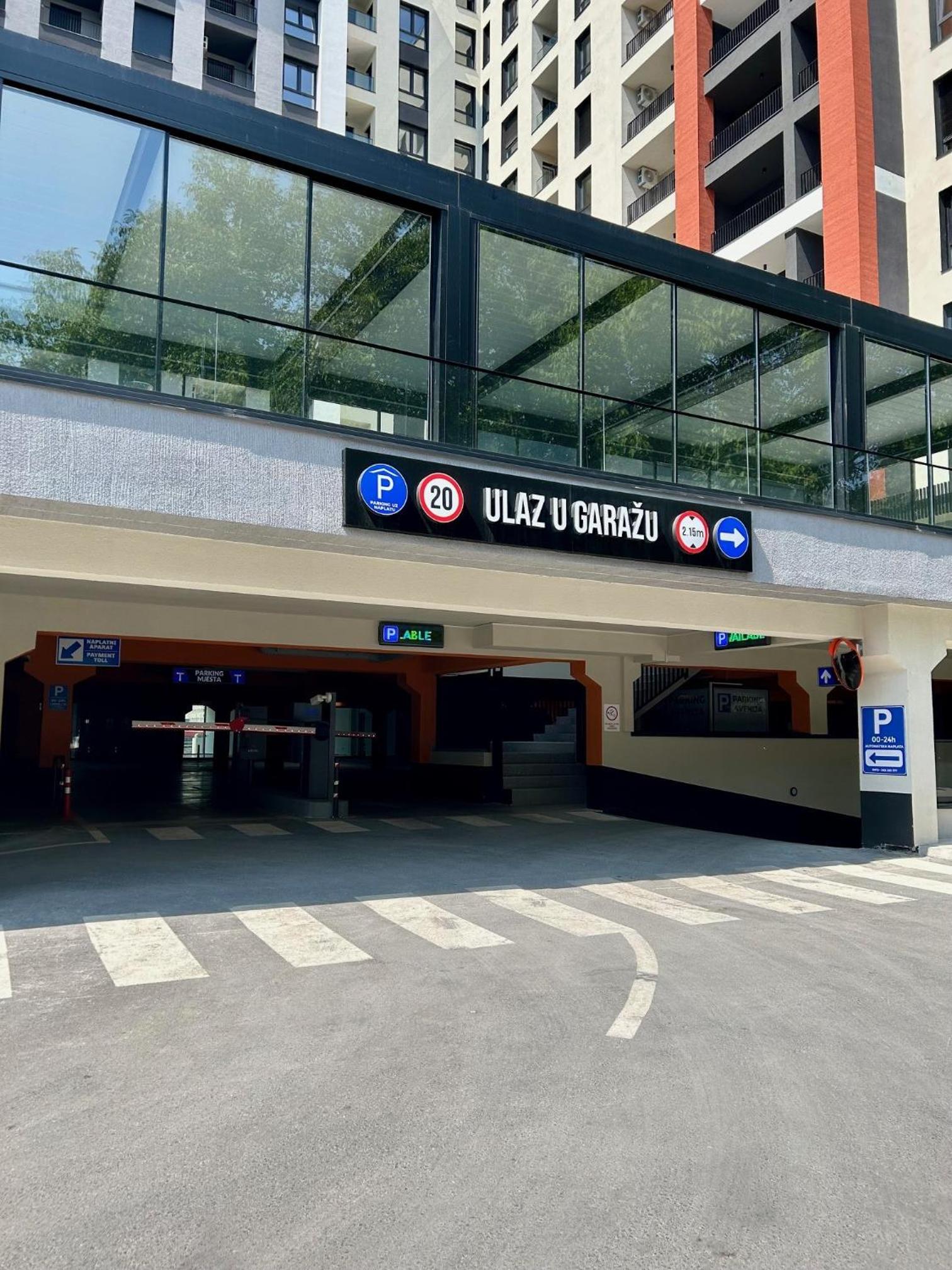 Apartman Avenija Sarajevo - Free Garage