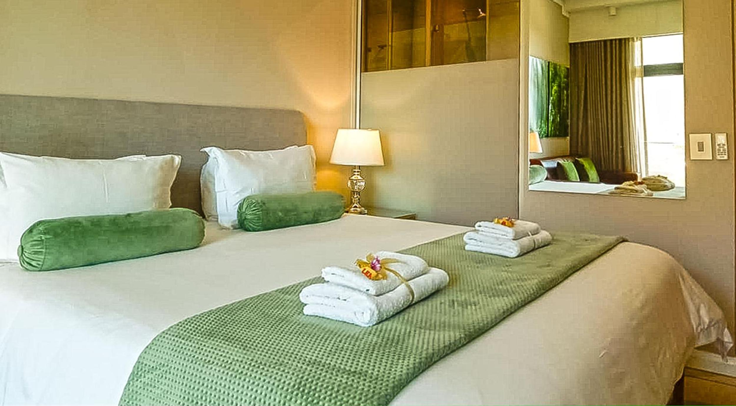 Menlyn Maine Residences - Kyoto king size xl bed