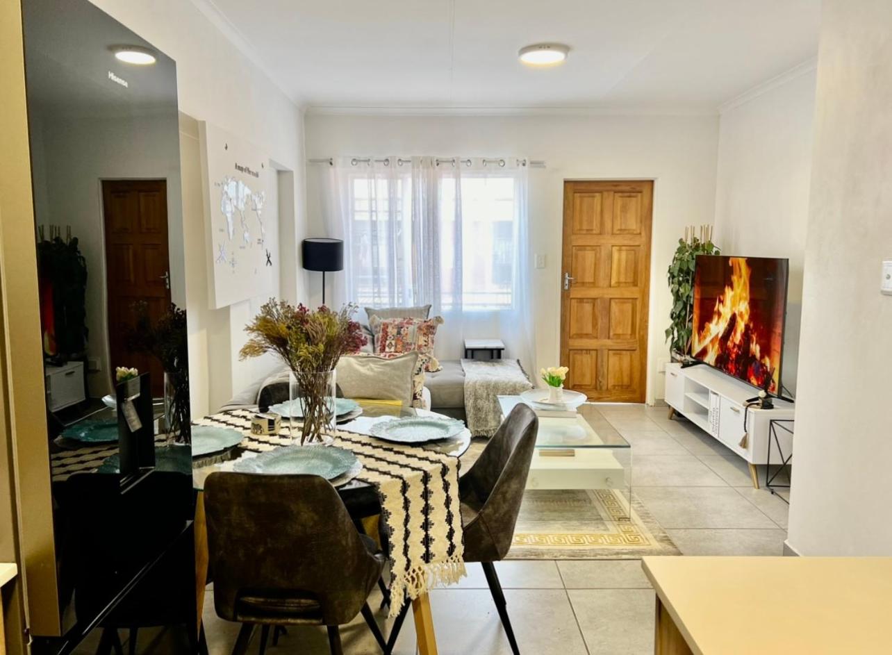 Suburban Suites at The Reeds