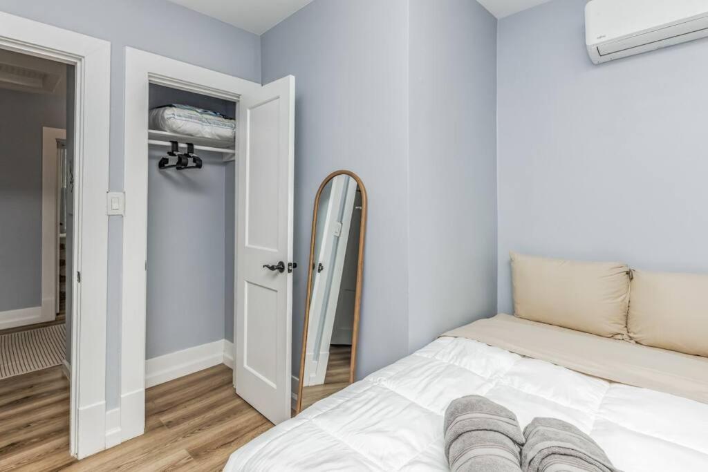 Beautiful home in Forest Hills - Property Image 6