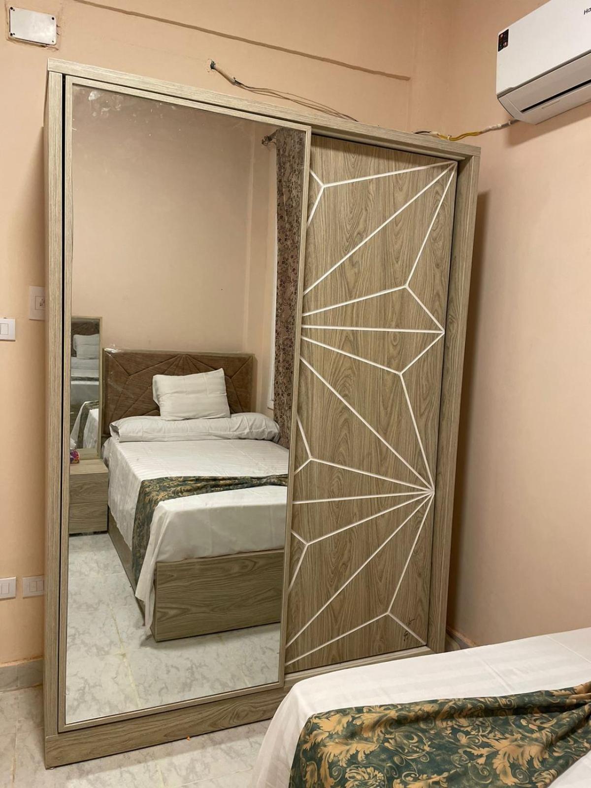 Halfmoon House- fully air-conditioned- مكيف بالكامل
