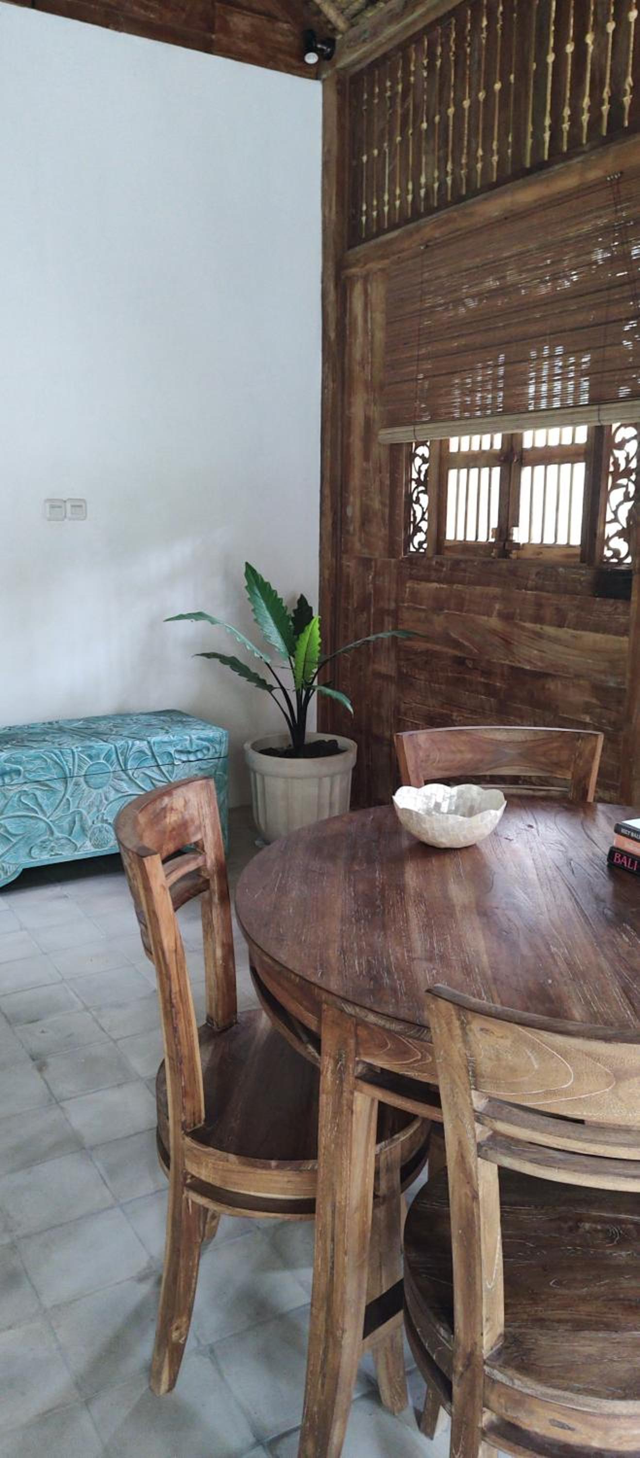 Rumah Guci