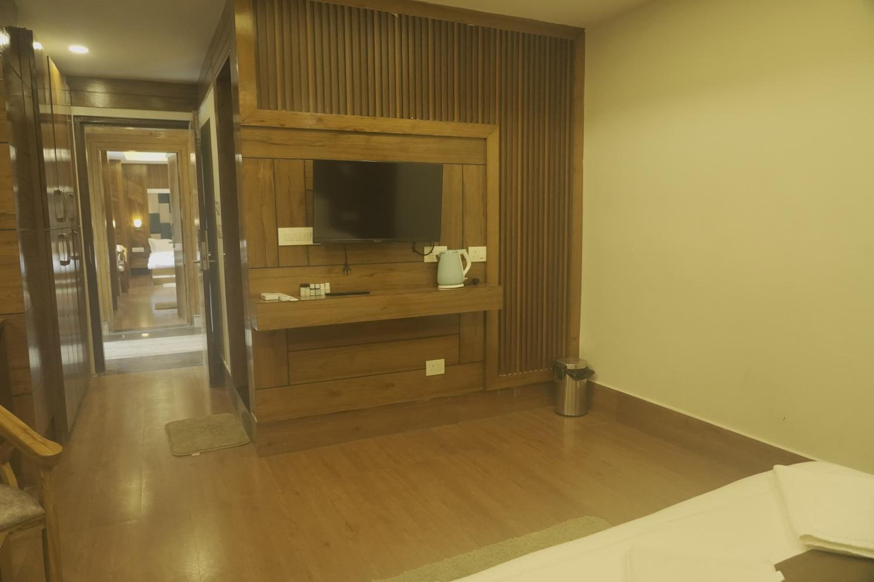 Hotel Vishranti