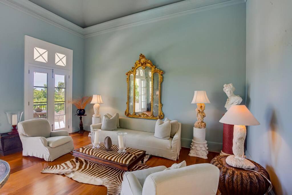 Colonial flair in Punta Cana- Villa Pablo view 3