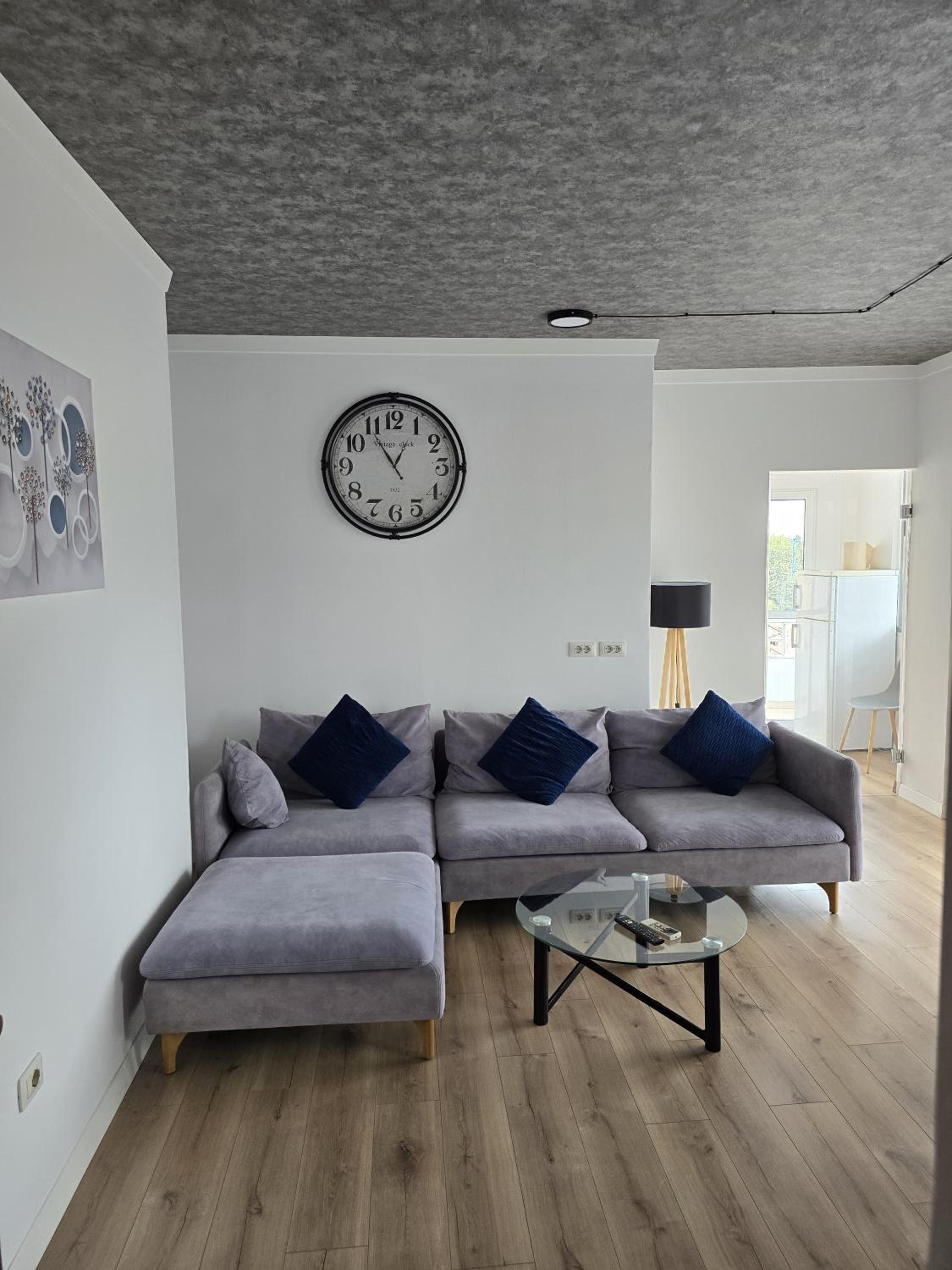 Sun Rays Apartment