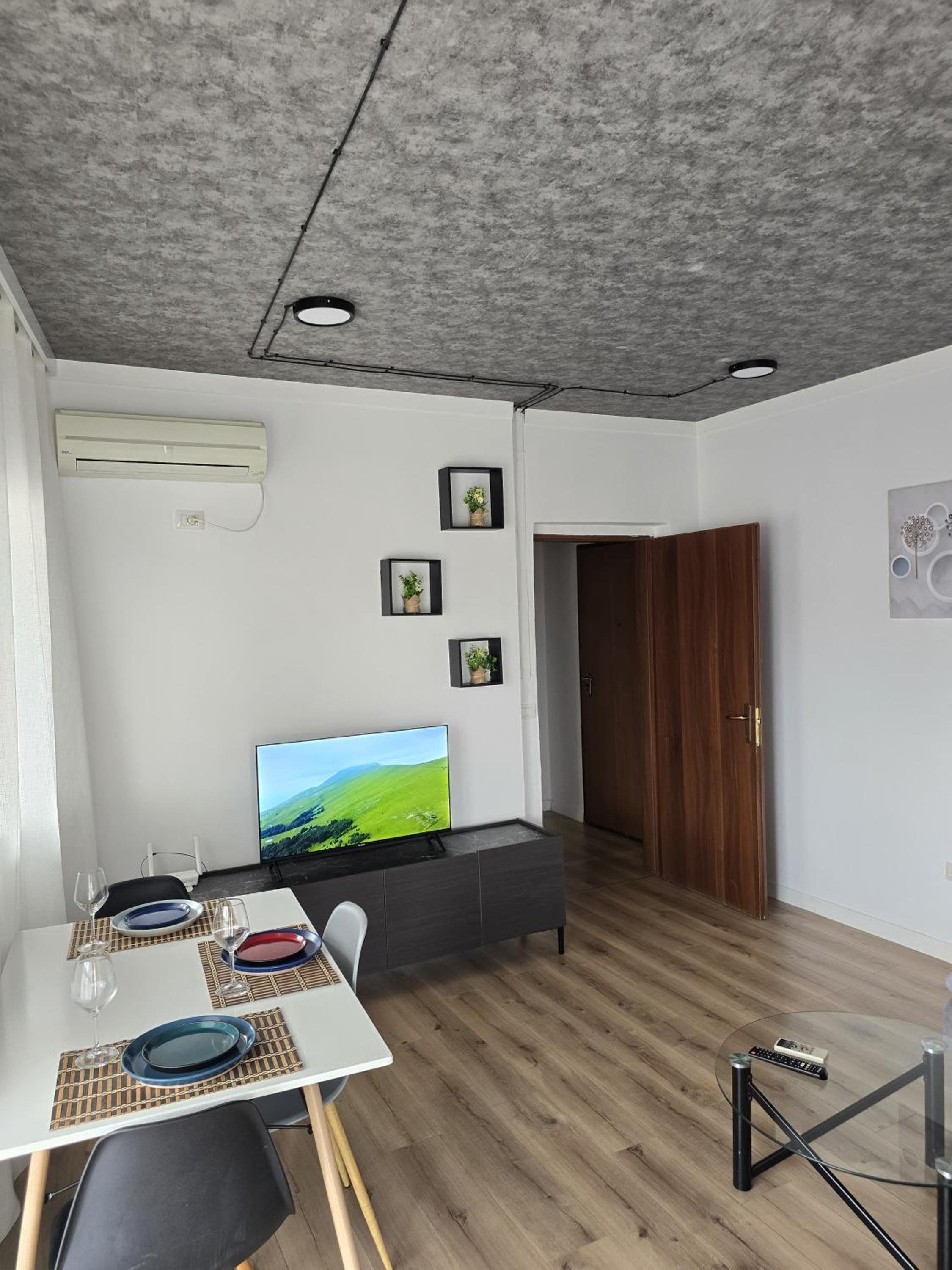 Sun Rays Apartment