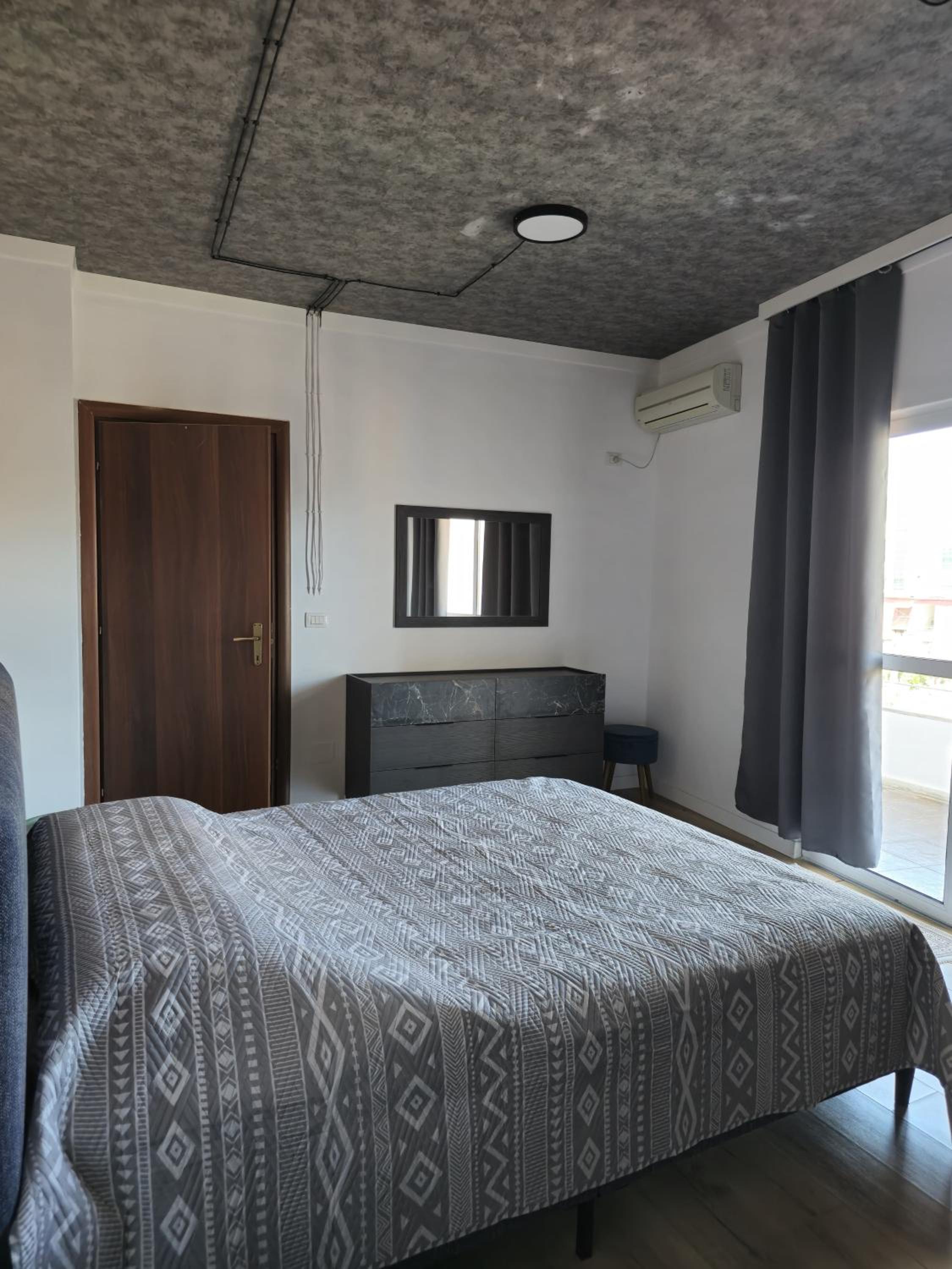 Sun Rays Apartment