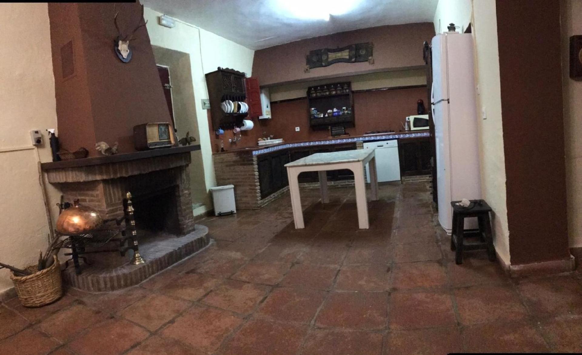Modernisiertes Ferienhaus mit Gemeinschaftspool auf einem ländlich gelegenen Grundstück im Herzen von Andalusien