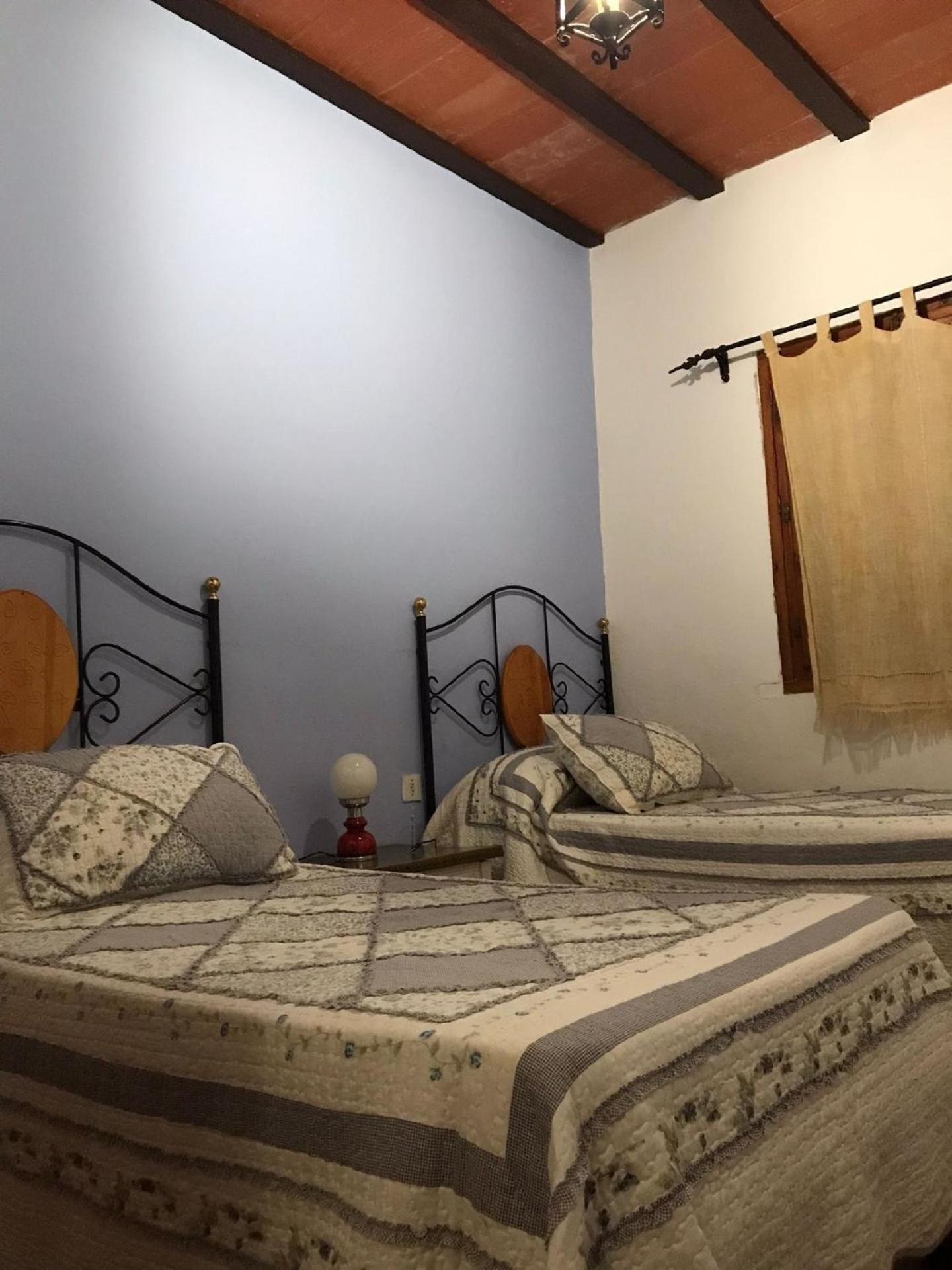 Modernisiertes Ferienhaus mit Gemeinschaftspool auf einem ländlich gelegenen Grundstück im Herzen von Andalusien