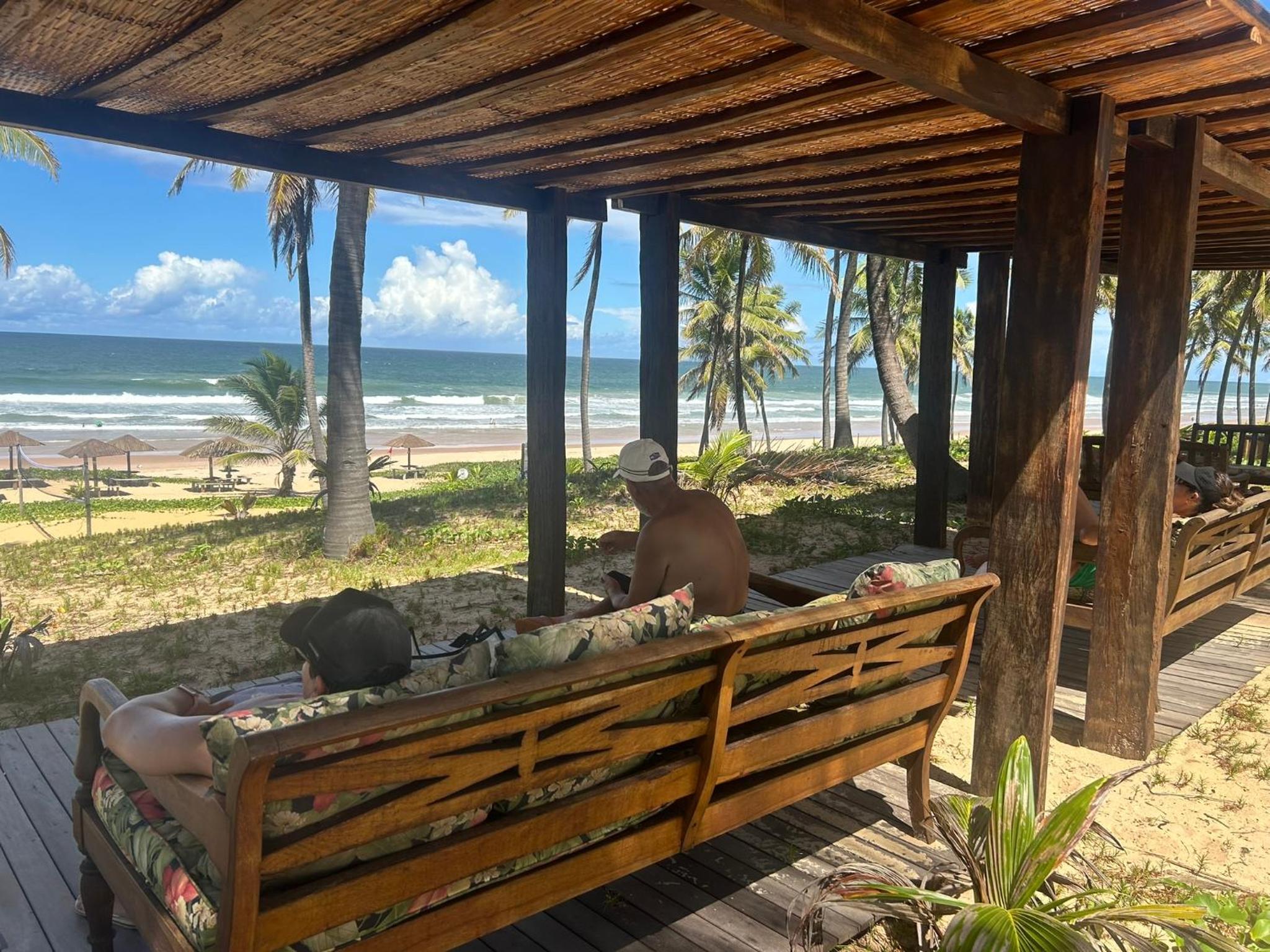 Reserva Imbassai Apto de luxo com praia privativa