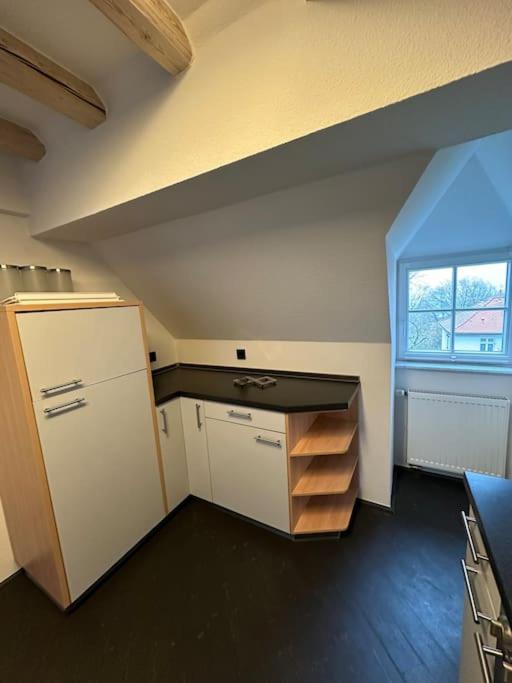 Panorama Penthouse in wunderschöner Villa