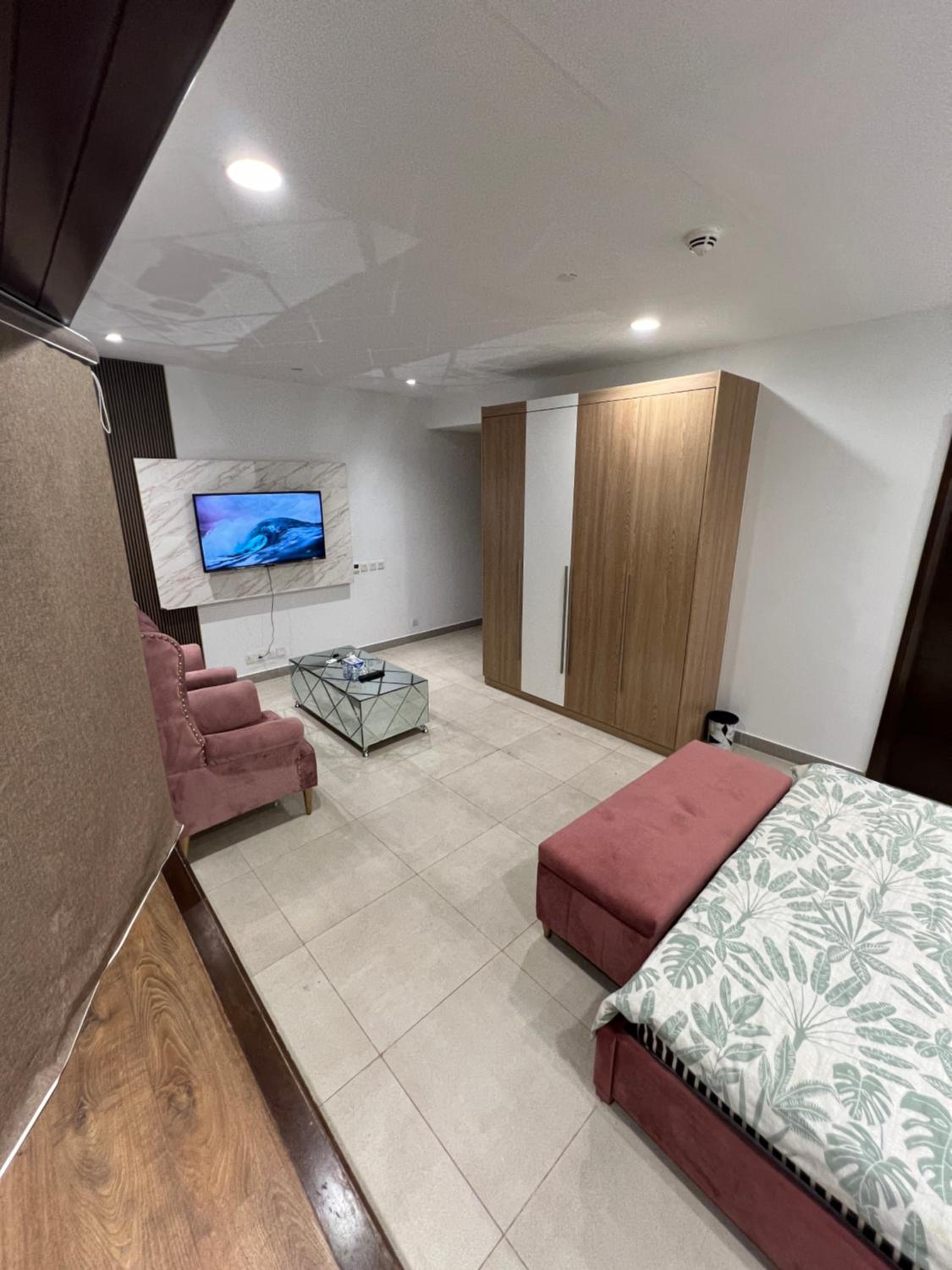 Luxury studio at DHA phase 5 Pentasquare view 3
