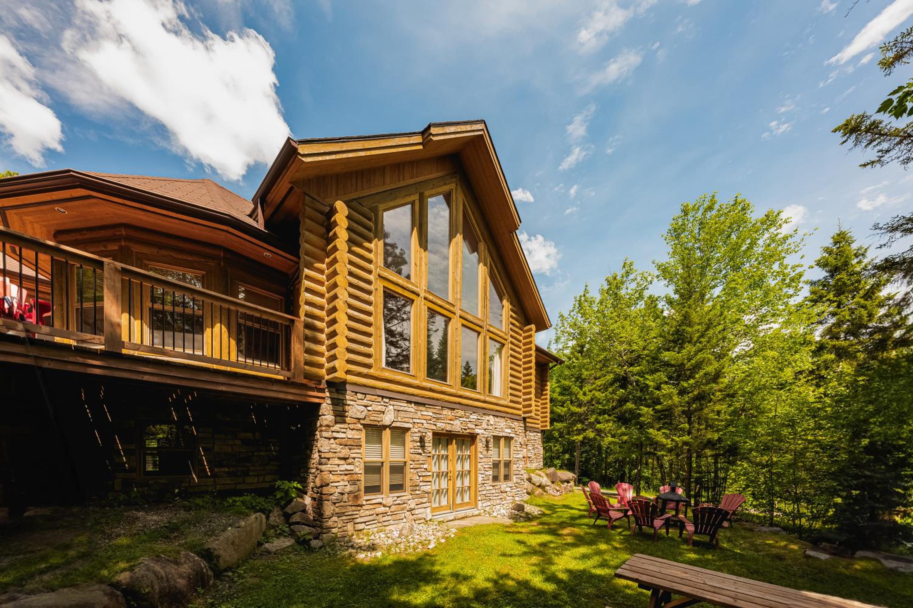 Fiddler Lake Resort Chalet 30 Deer - Property Image 6