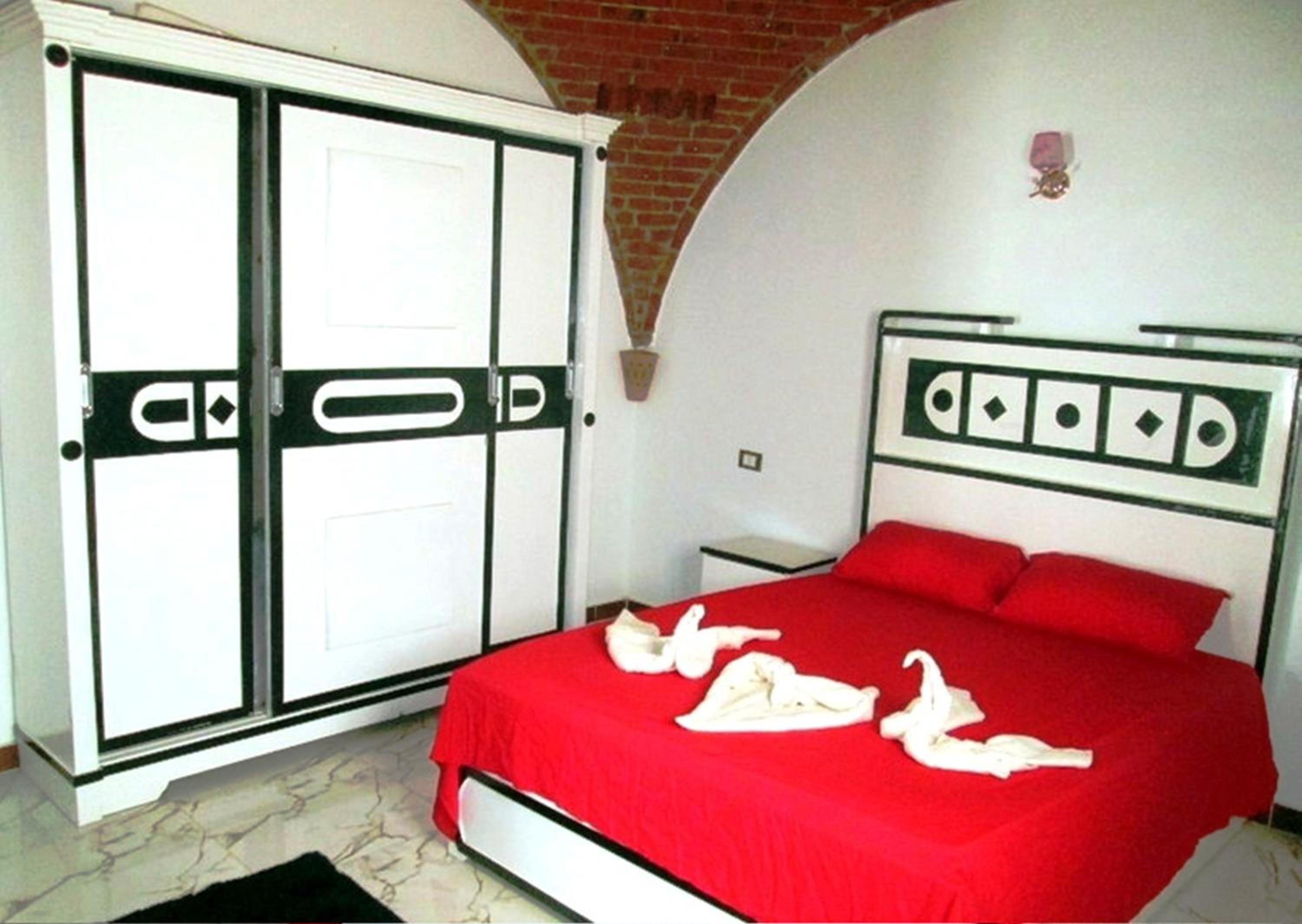 private home lucky seven