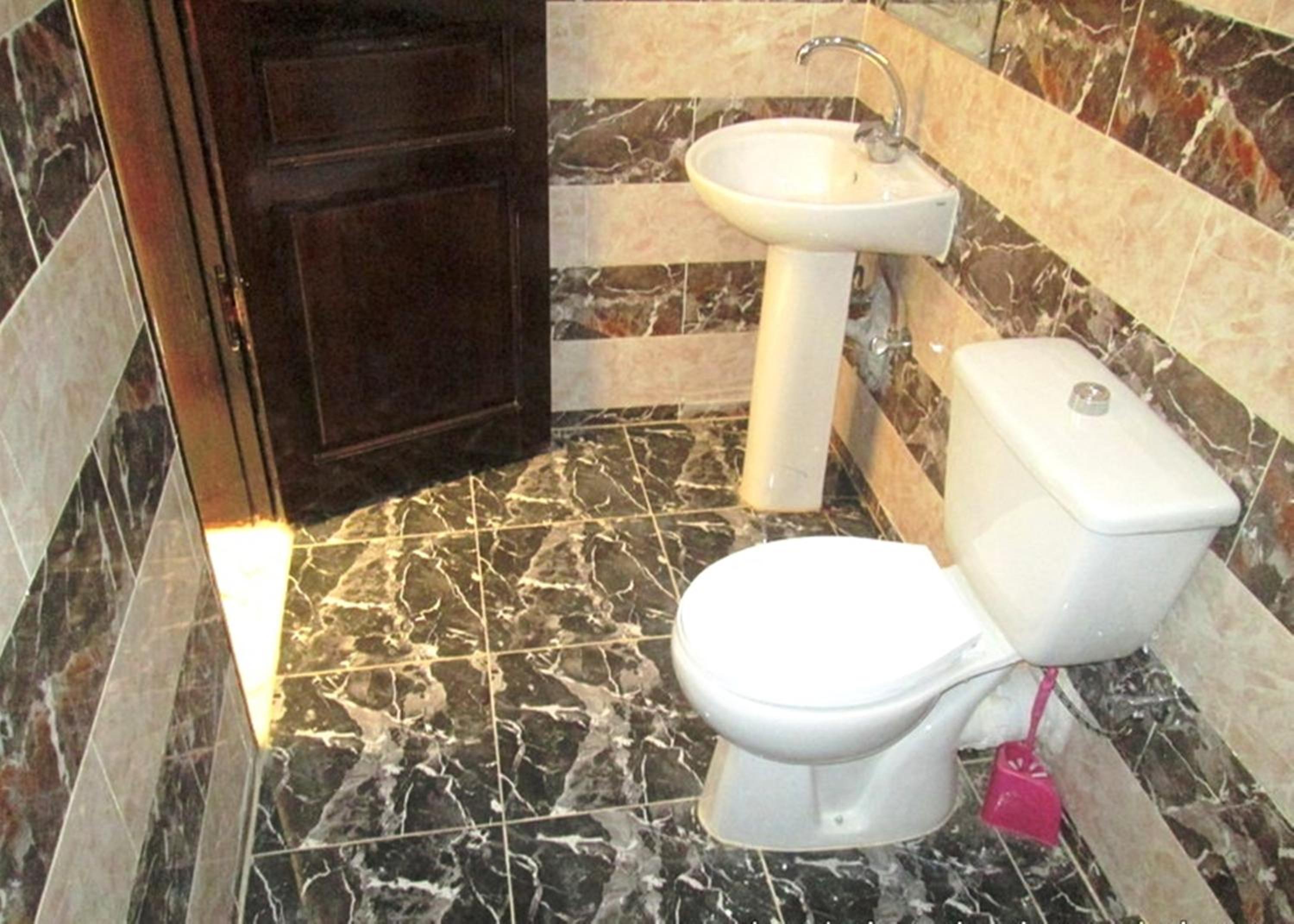 private home lucky seven