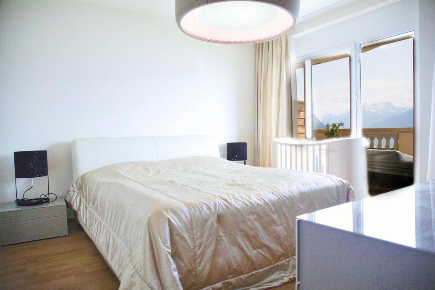 Montreux Panoramic Lake View Apartment