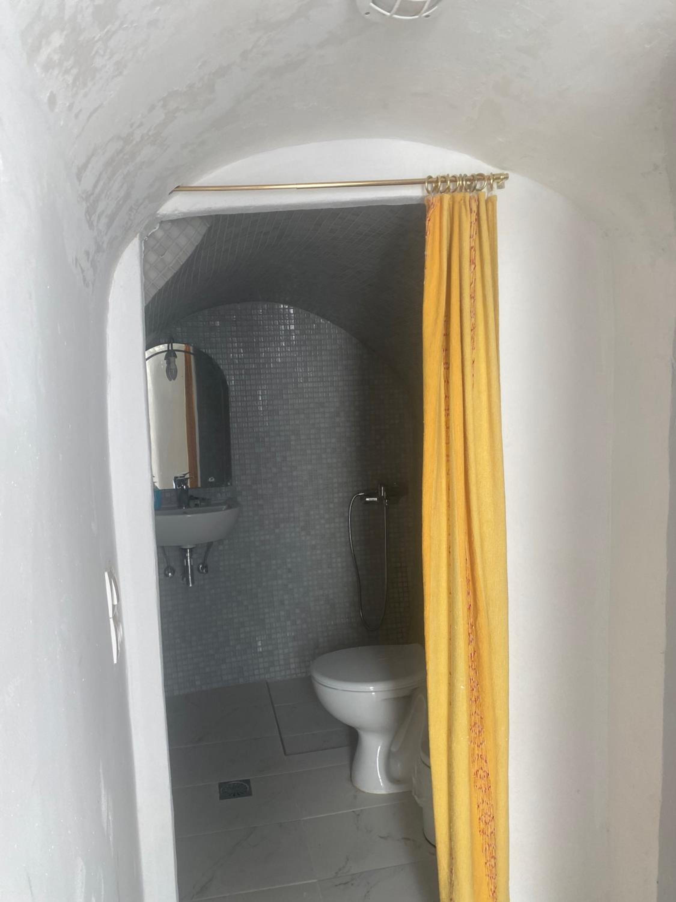 Marcos Rooms