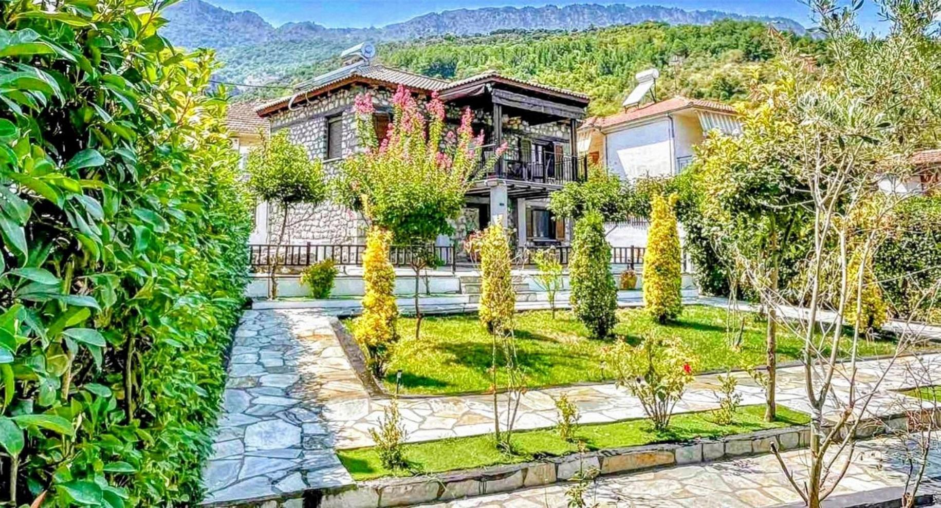 Villa Pialia