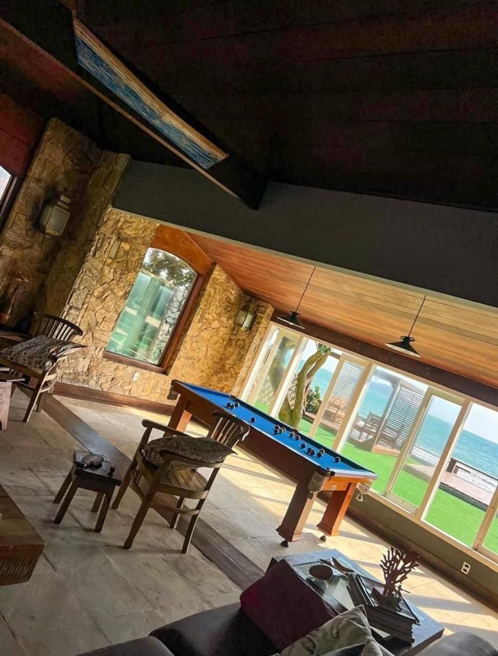 Casa pe na areia em Buzios