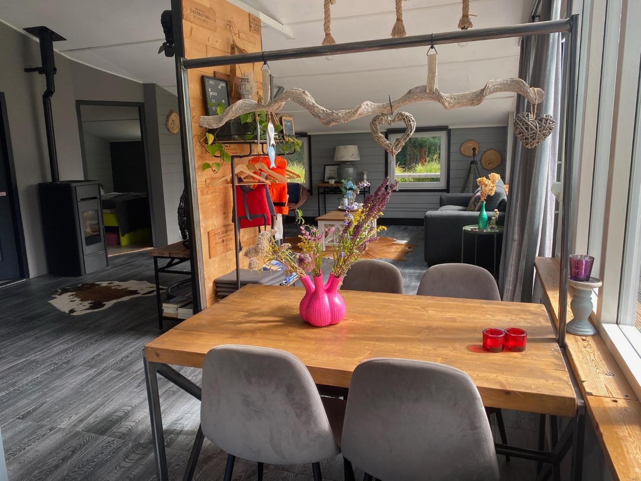 Beautiful house on an island near Amsterdam view 4