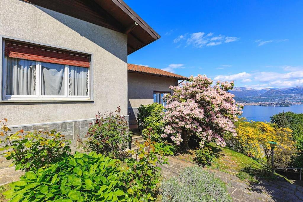 Lovely home with amazing lake views! - Casa Laura view 3