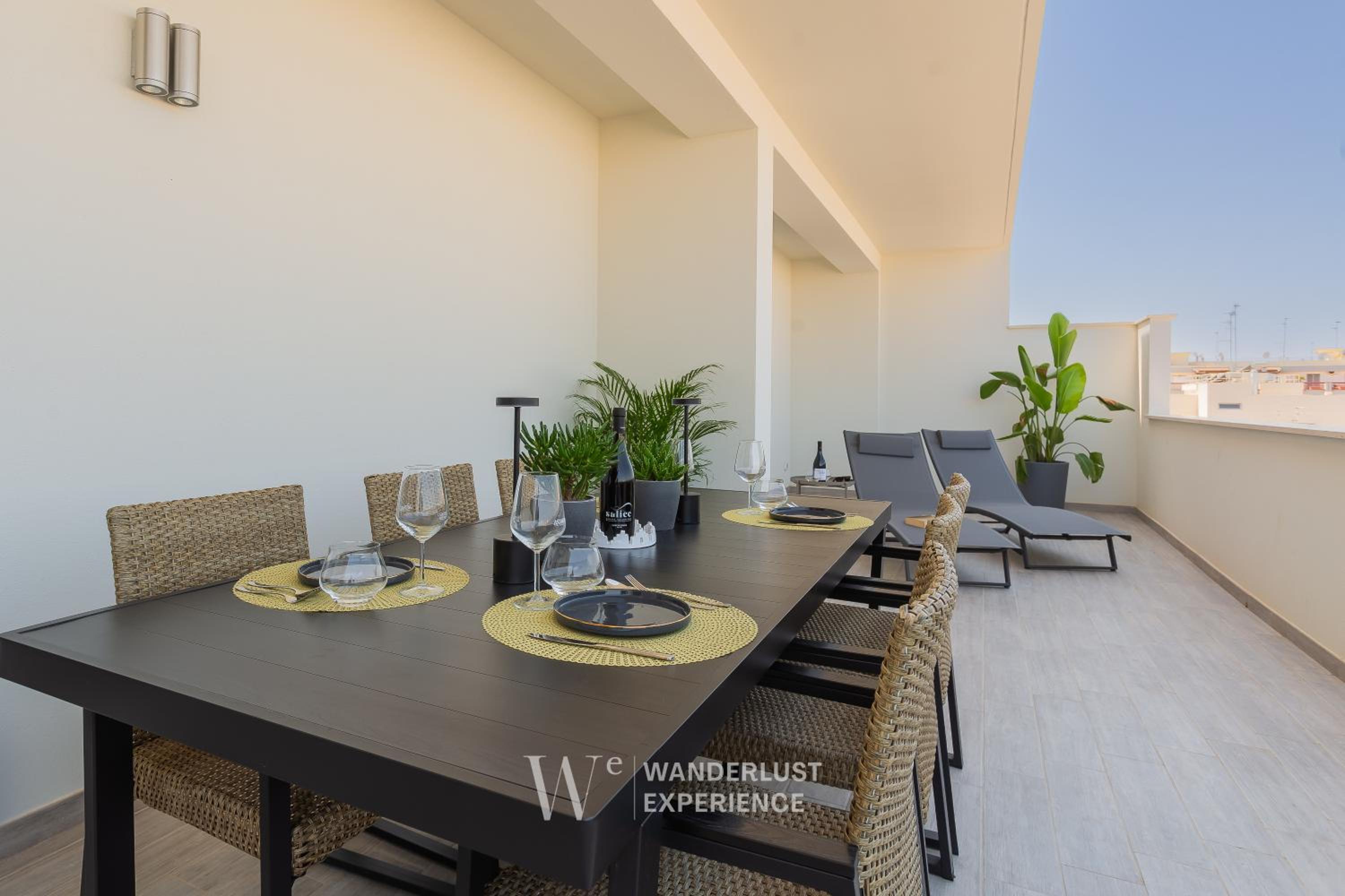 Wanderlust Experience Zenith Rooftop photo 2